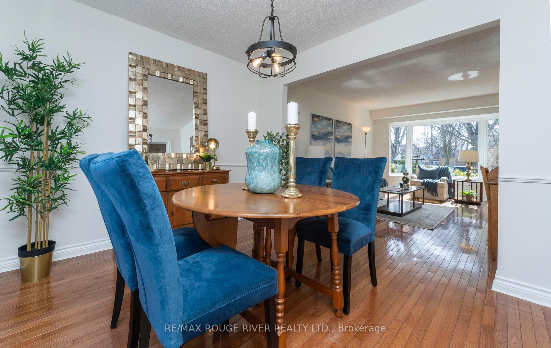 124 Acheson Boulevard photo 11