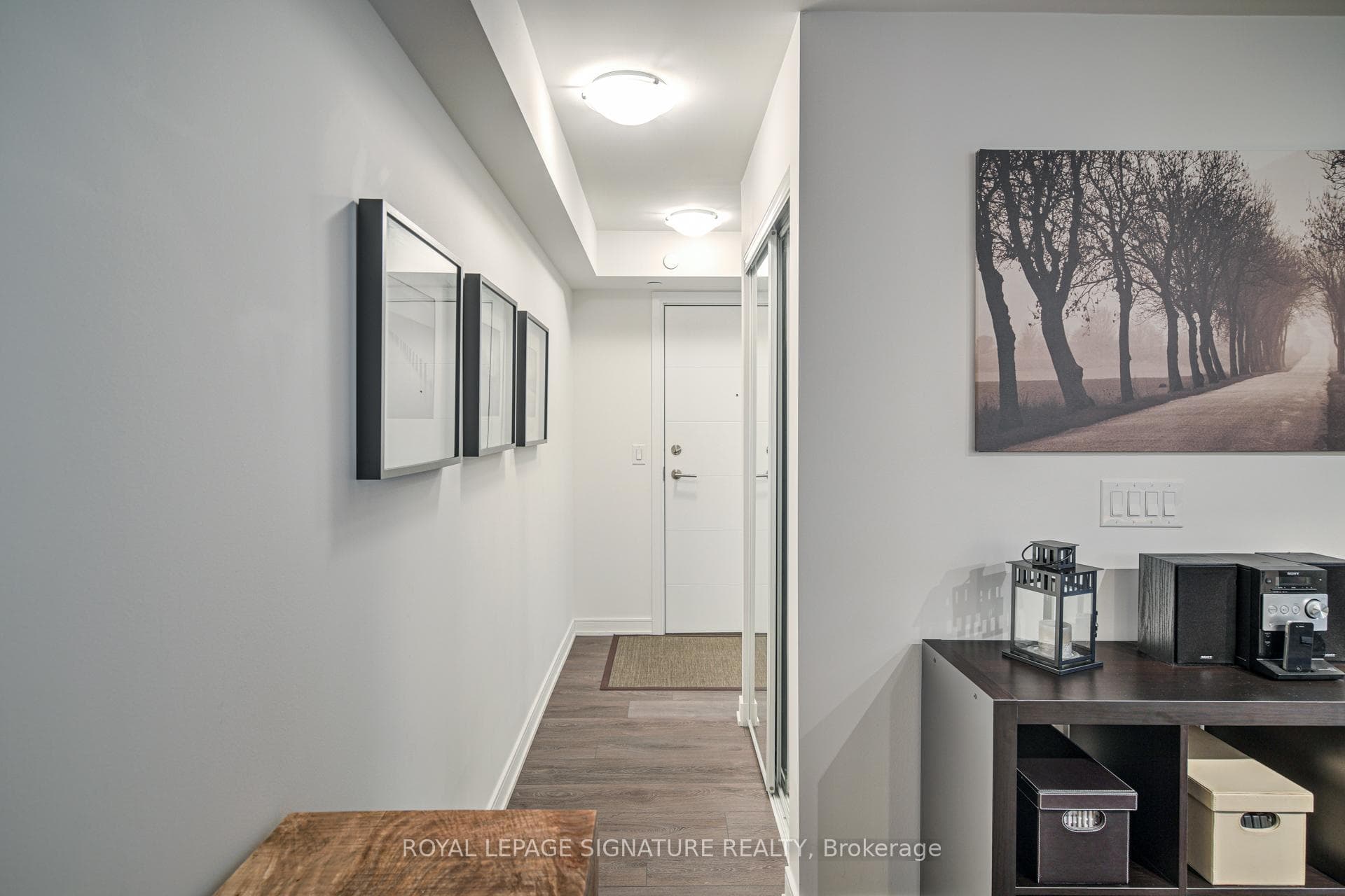 525 Adelaide Street Unit 531 photo 23