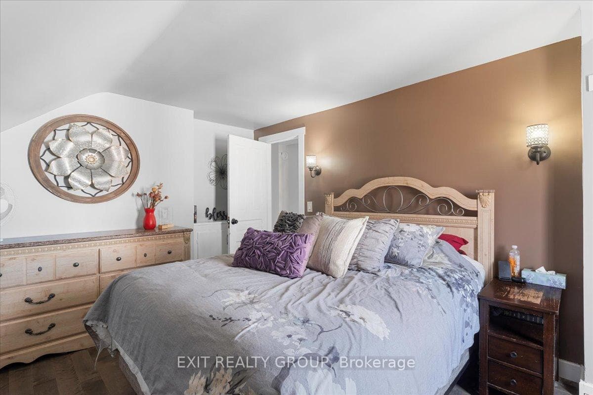 58 Sinclair Street photo 26