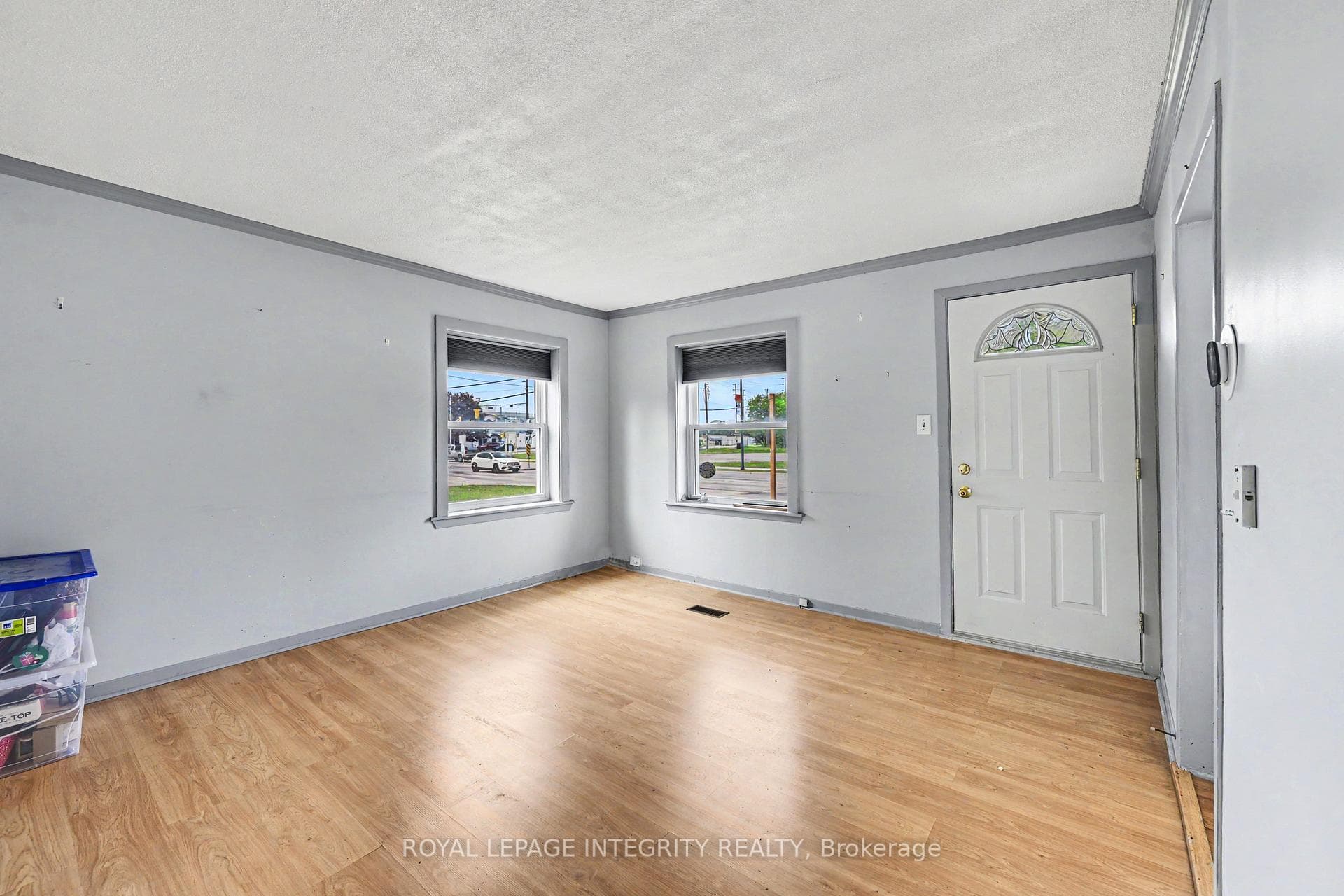 6070 Perth Street photo 6