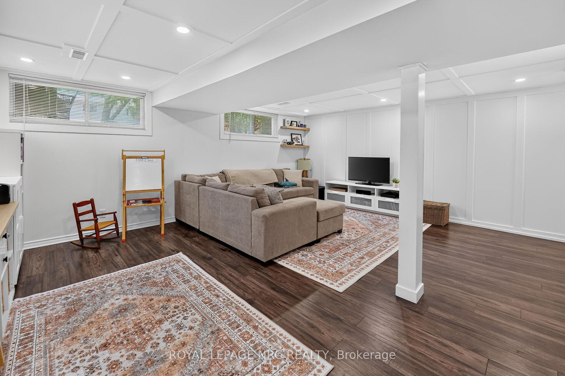 17 Allan Drive photo 24