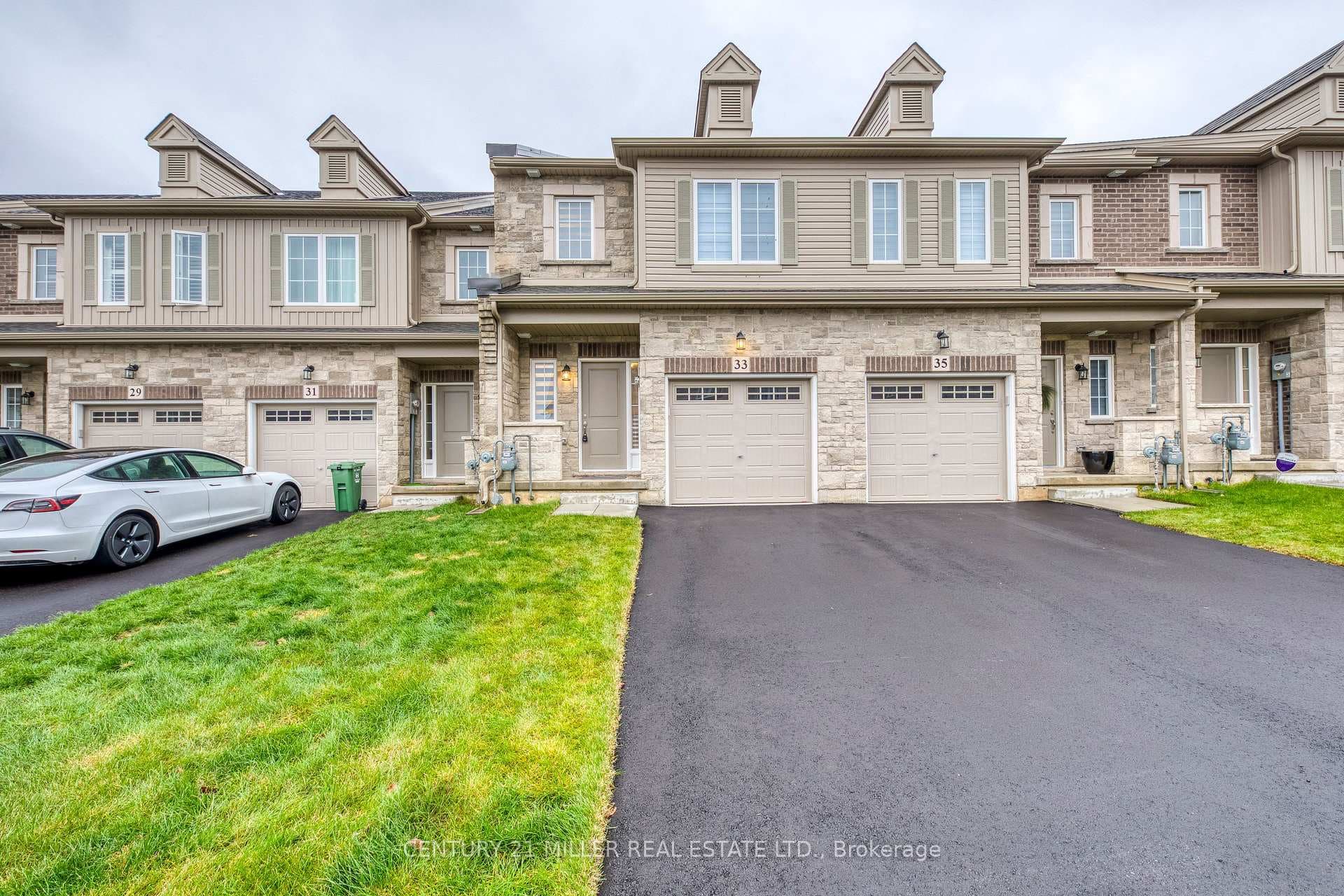 33 Beasley Grove photo 38