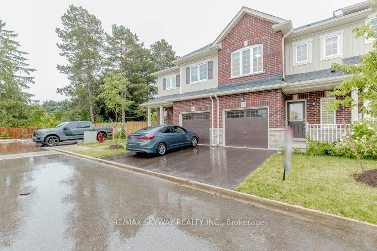 44 Dewberry Drive photo 2