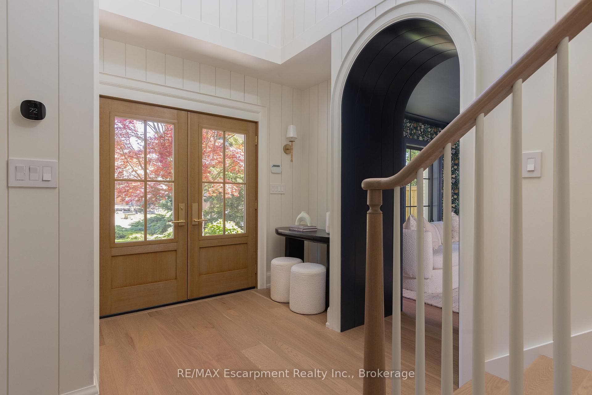 130 Edgecliffe Place photo 4
