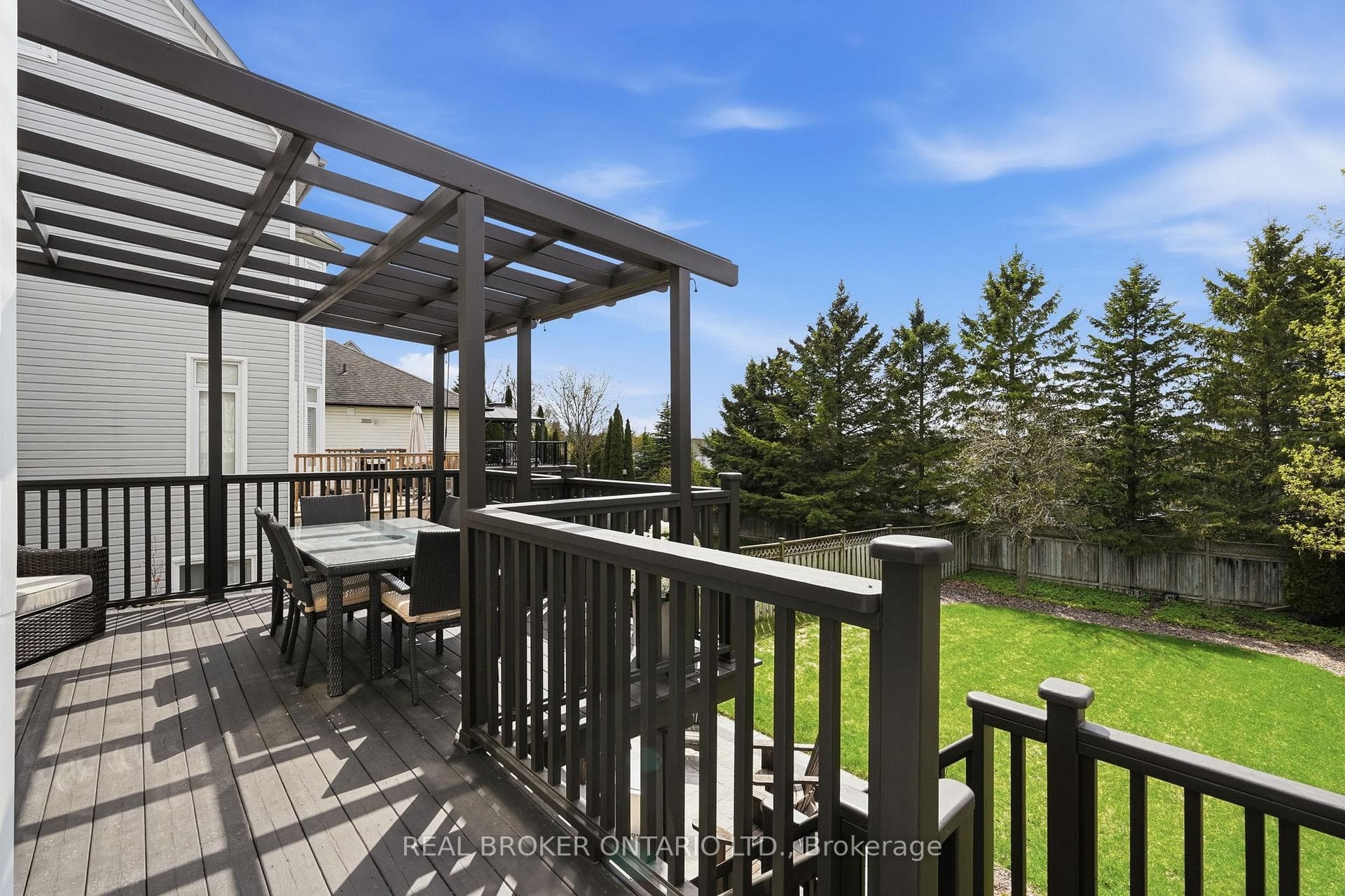 92 Mainprize Crescent photo 18