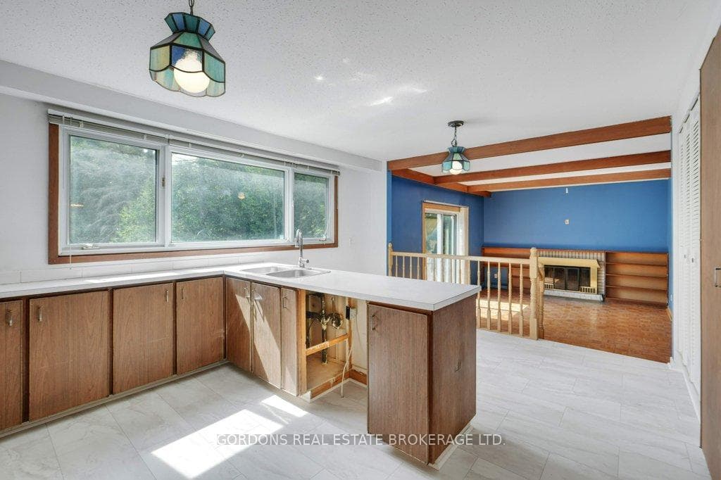 35 Aleutian Road photo 11
