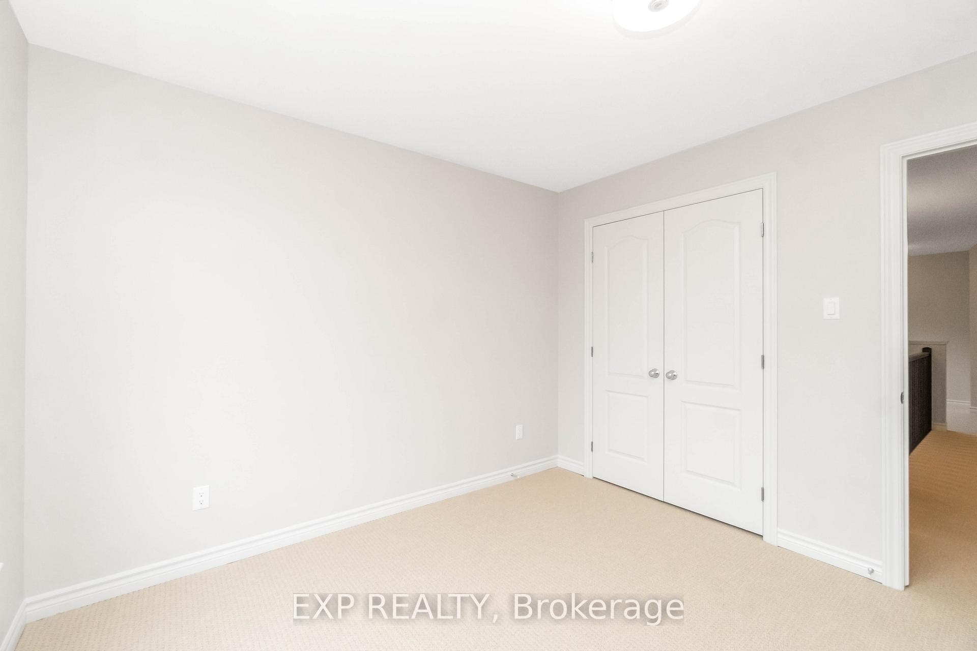 695 MOONFLOWER Crescent photo 33