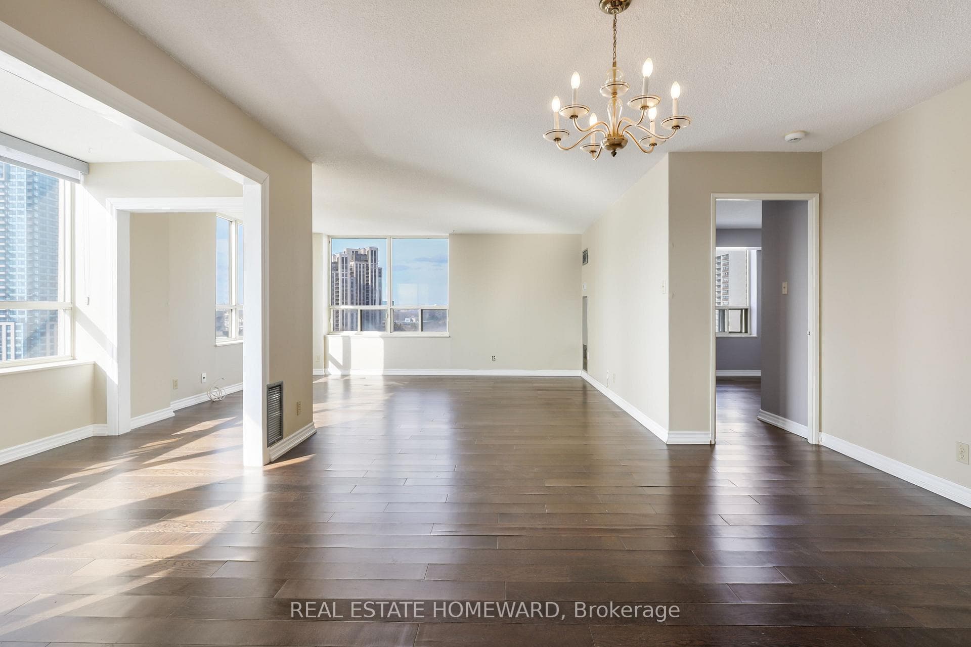 195 Wynford Drive Unit 1901 photo 28
