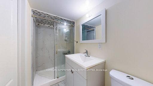 60 EBURY Drive photo 22