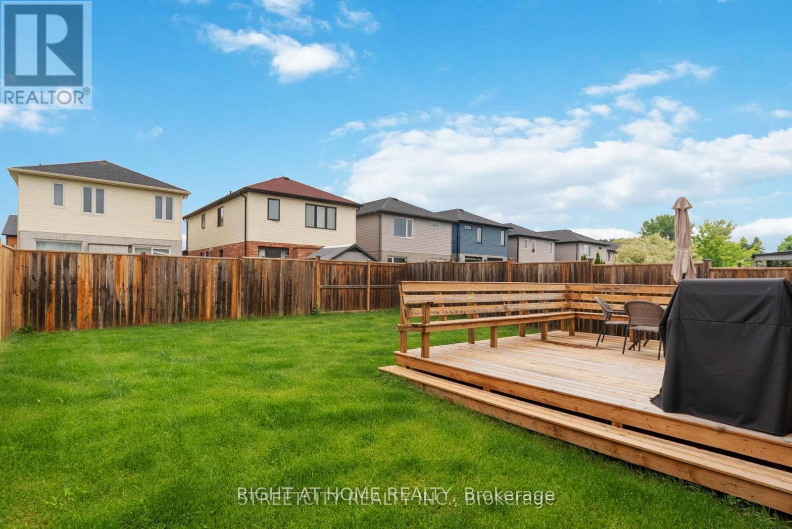 402 TANSBURY Street photo 36