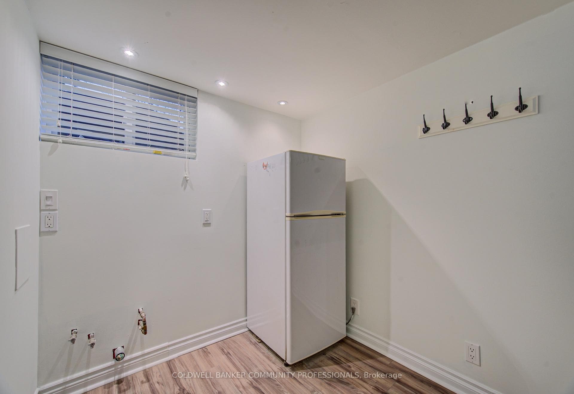 166 Bond Street photo 18