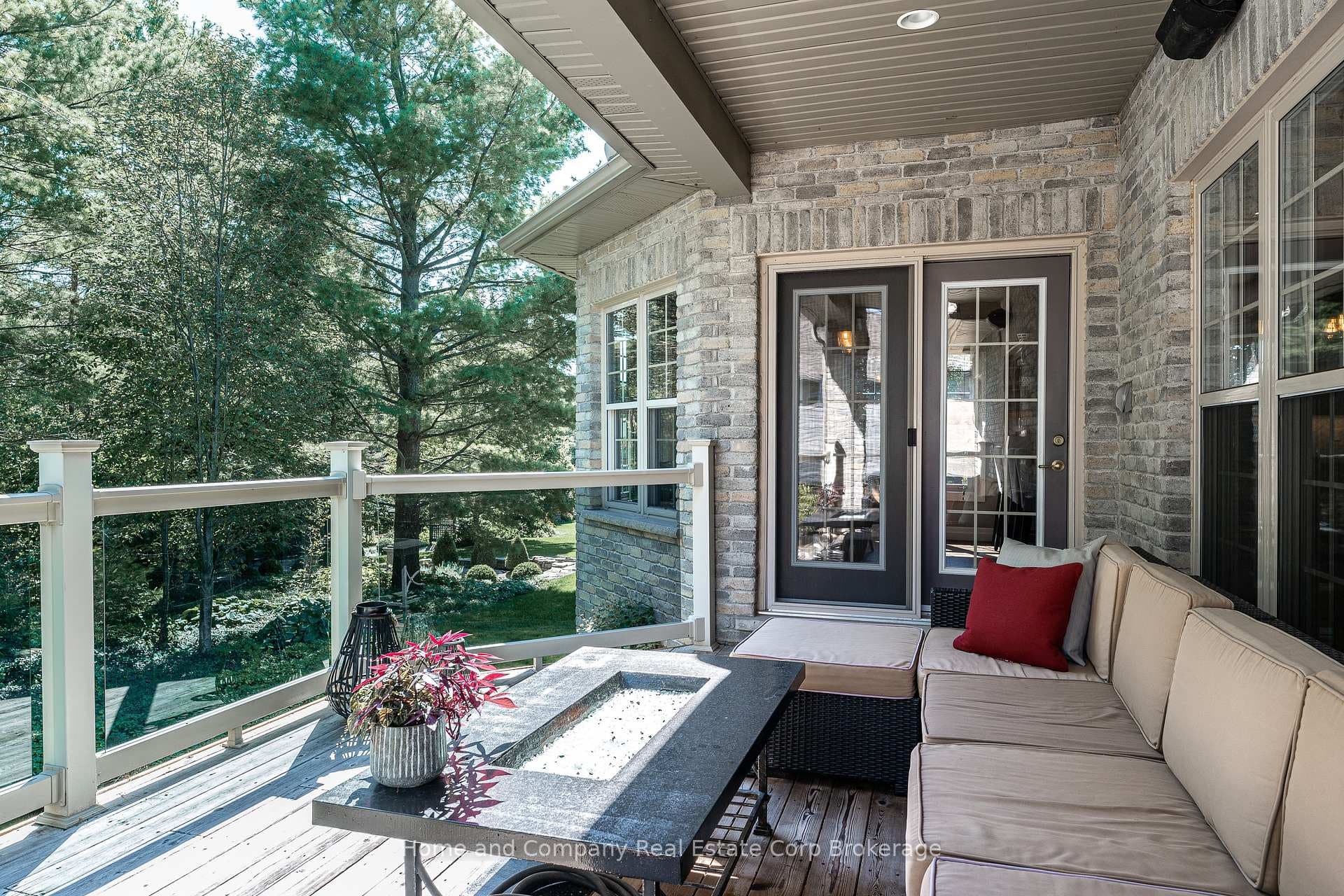 65 Sir Adam Beck Road photo 24