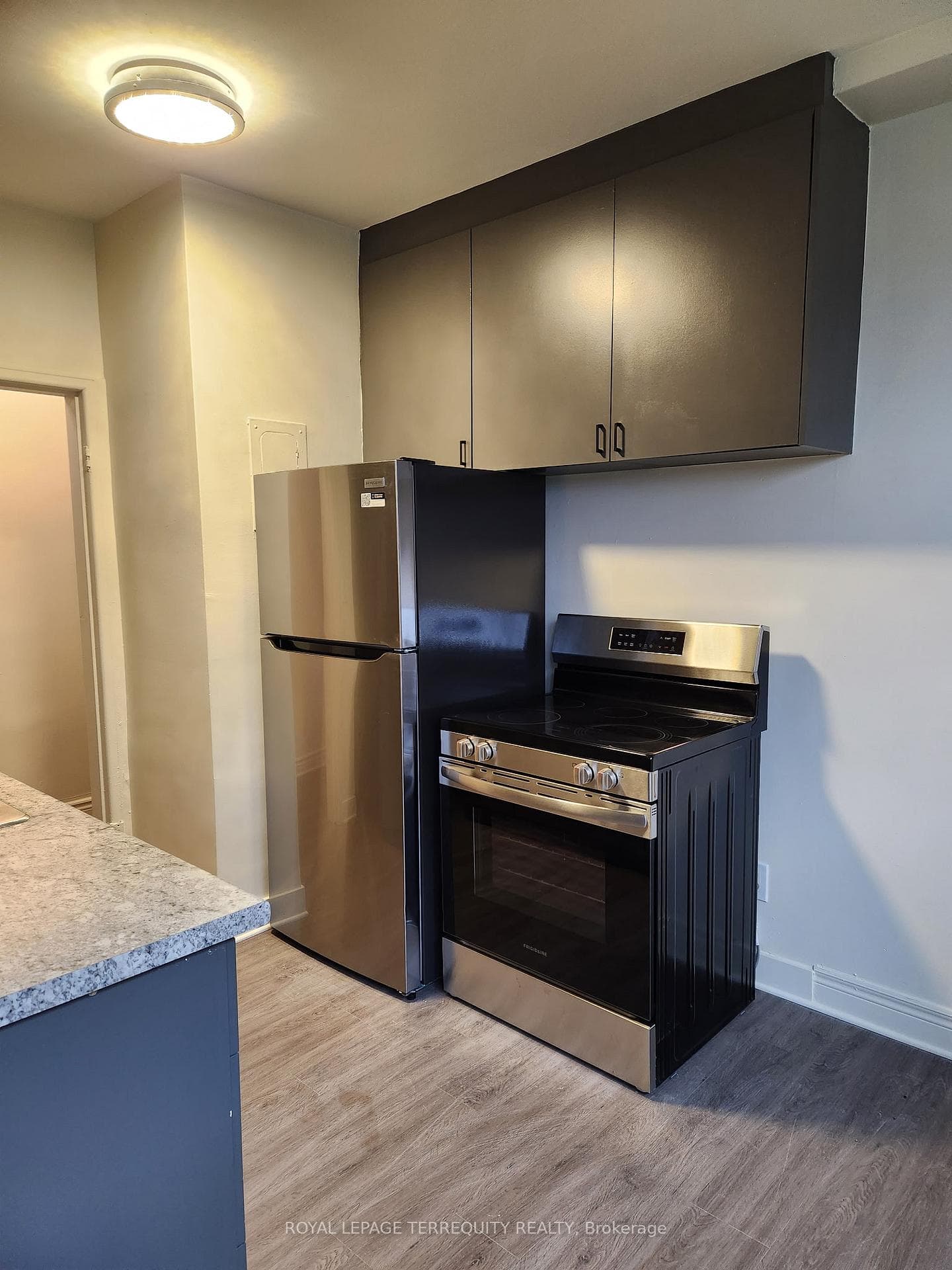 2550 Keele Street Unit 1 photo 4