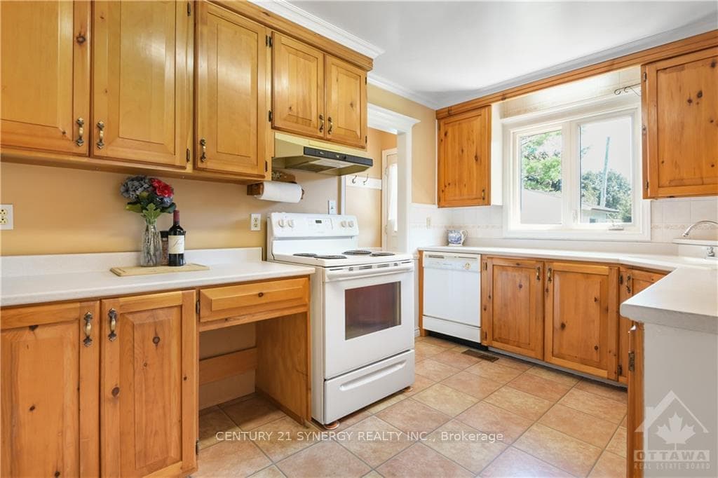 108 LANDRIGAN Street photo 11