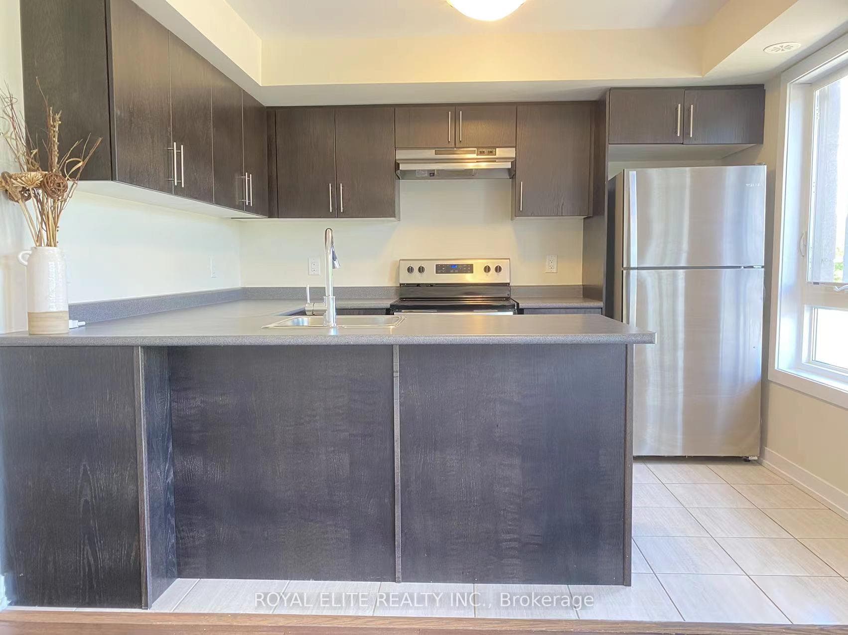 20 Westmeath Lane Unit 2317 photo 7