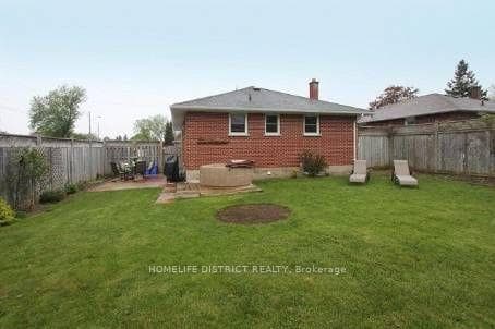 352 Garden Court photo 9