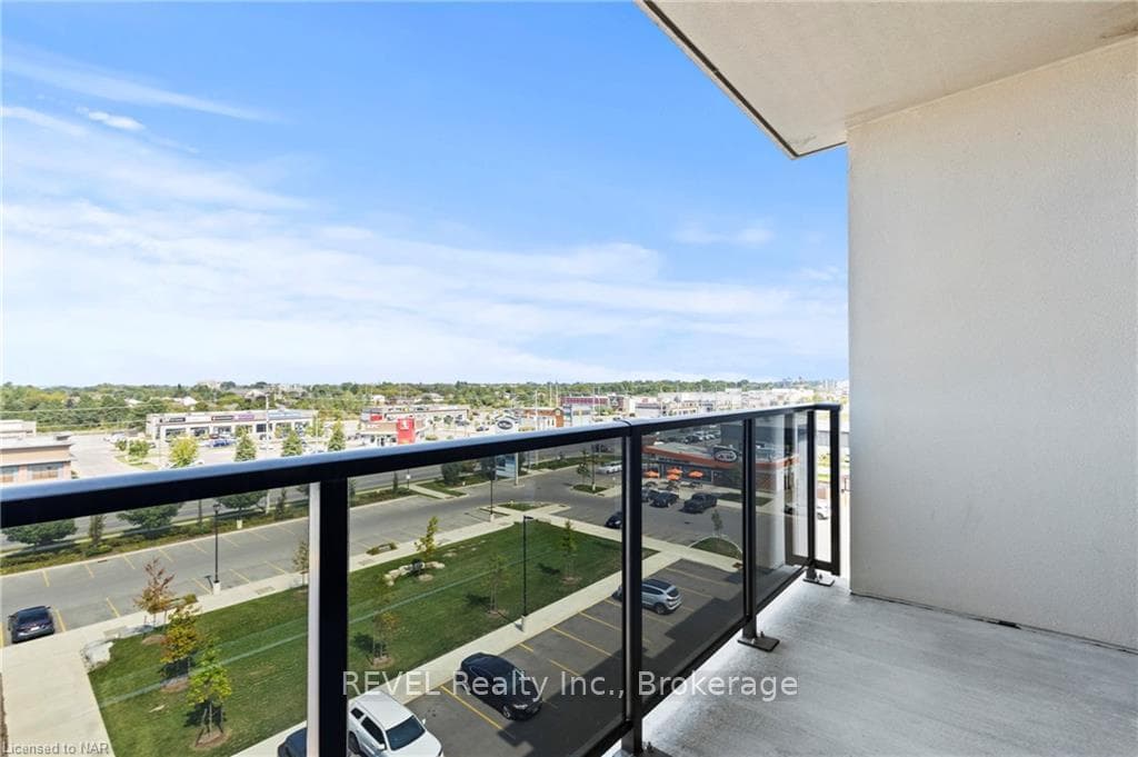 300 FOURTH Avenue Unit 501 photo 21