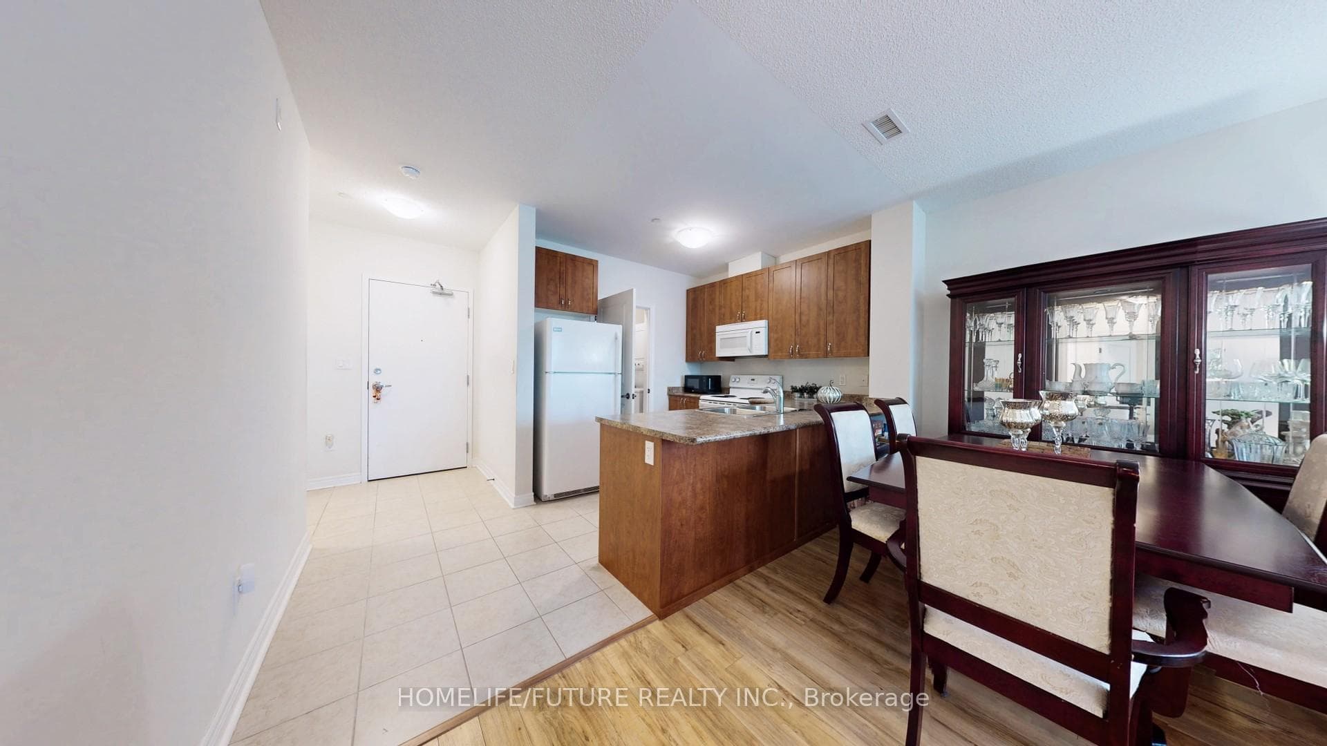 7400 Markham Road Unit 211 photo 19