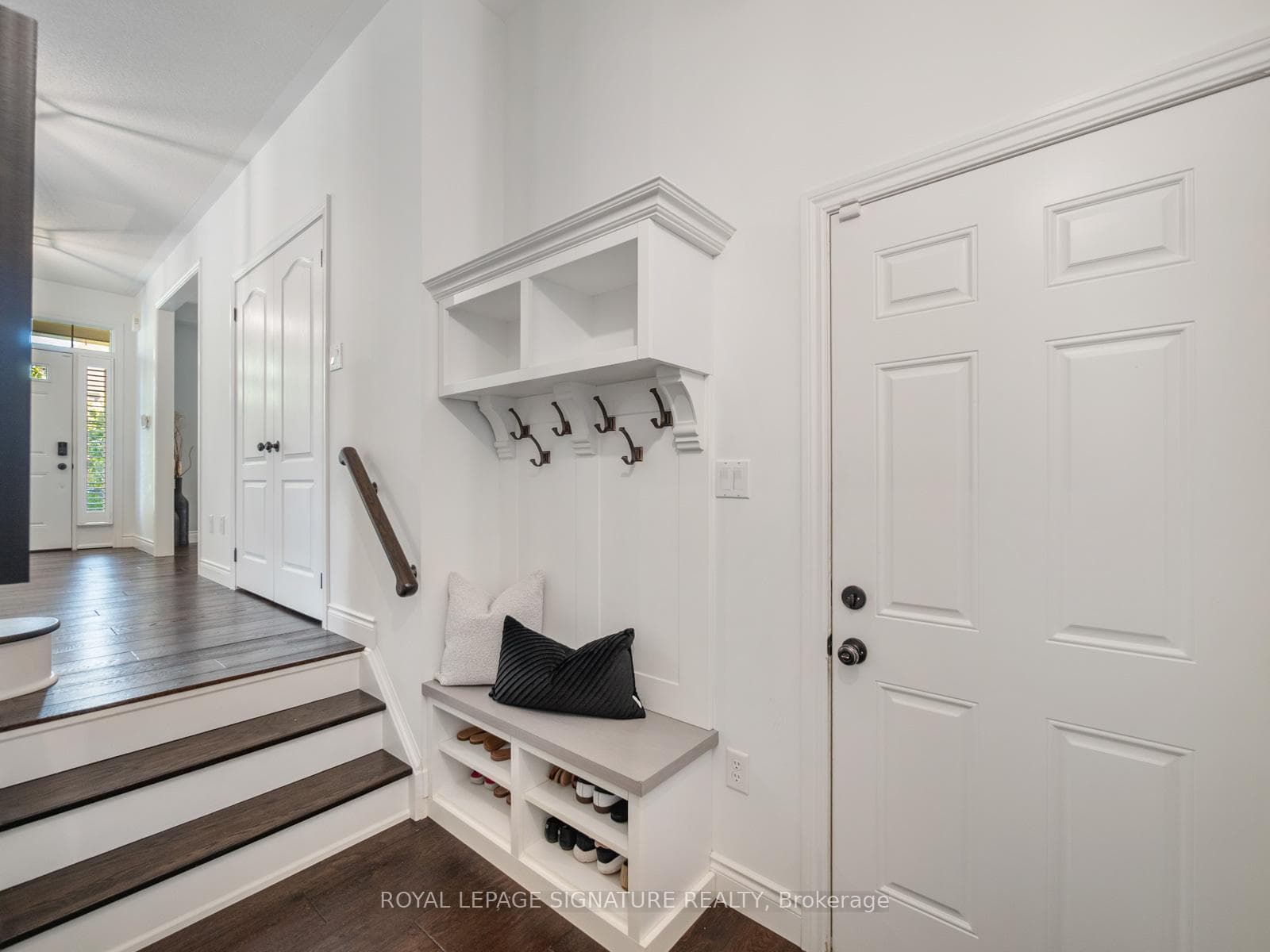 2 Denbury Court photo 25