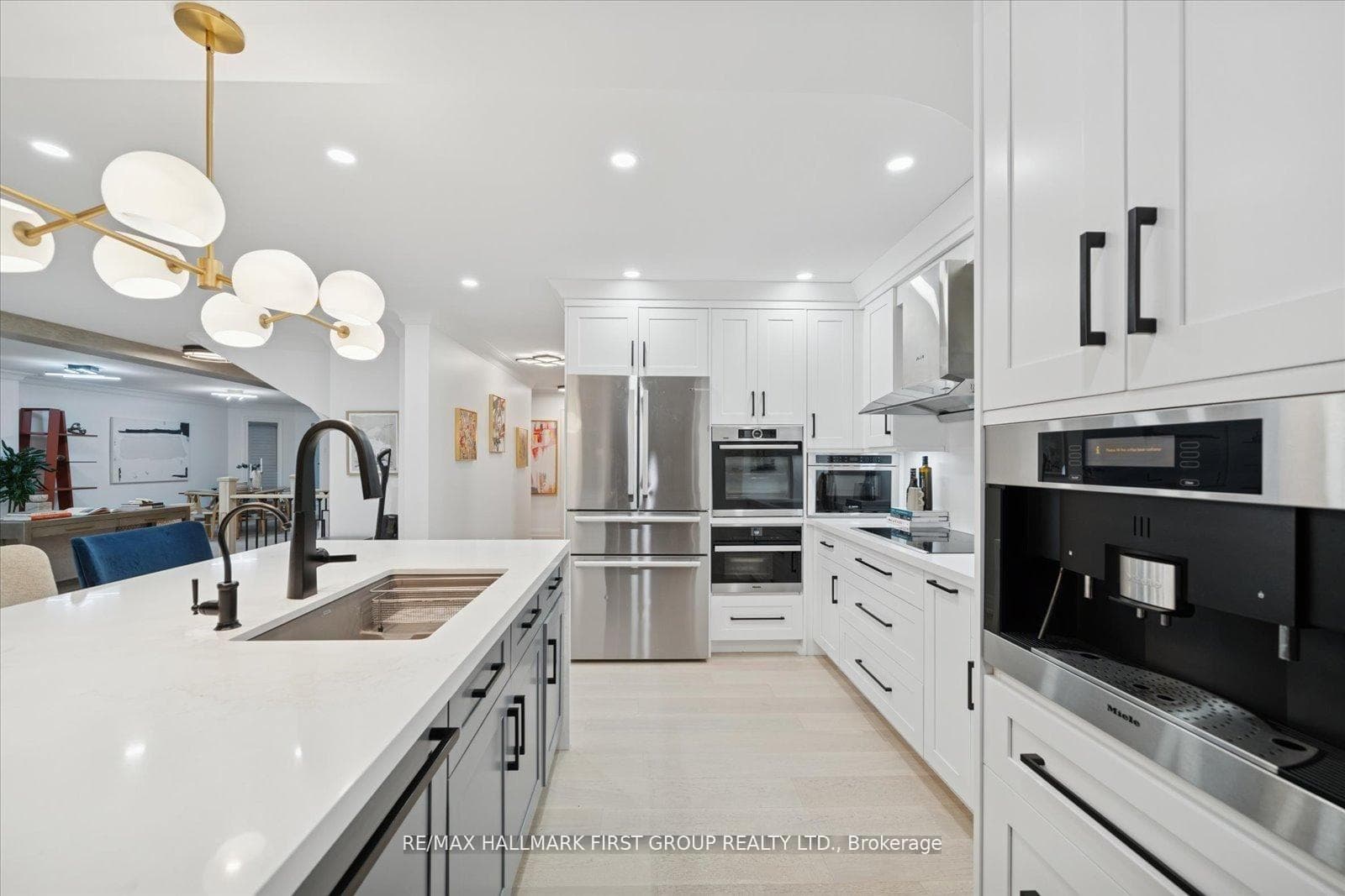 40 Cluett Drive photo 8