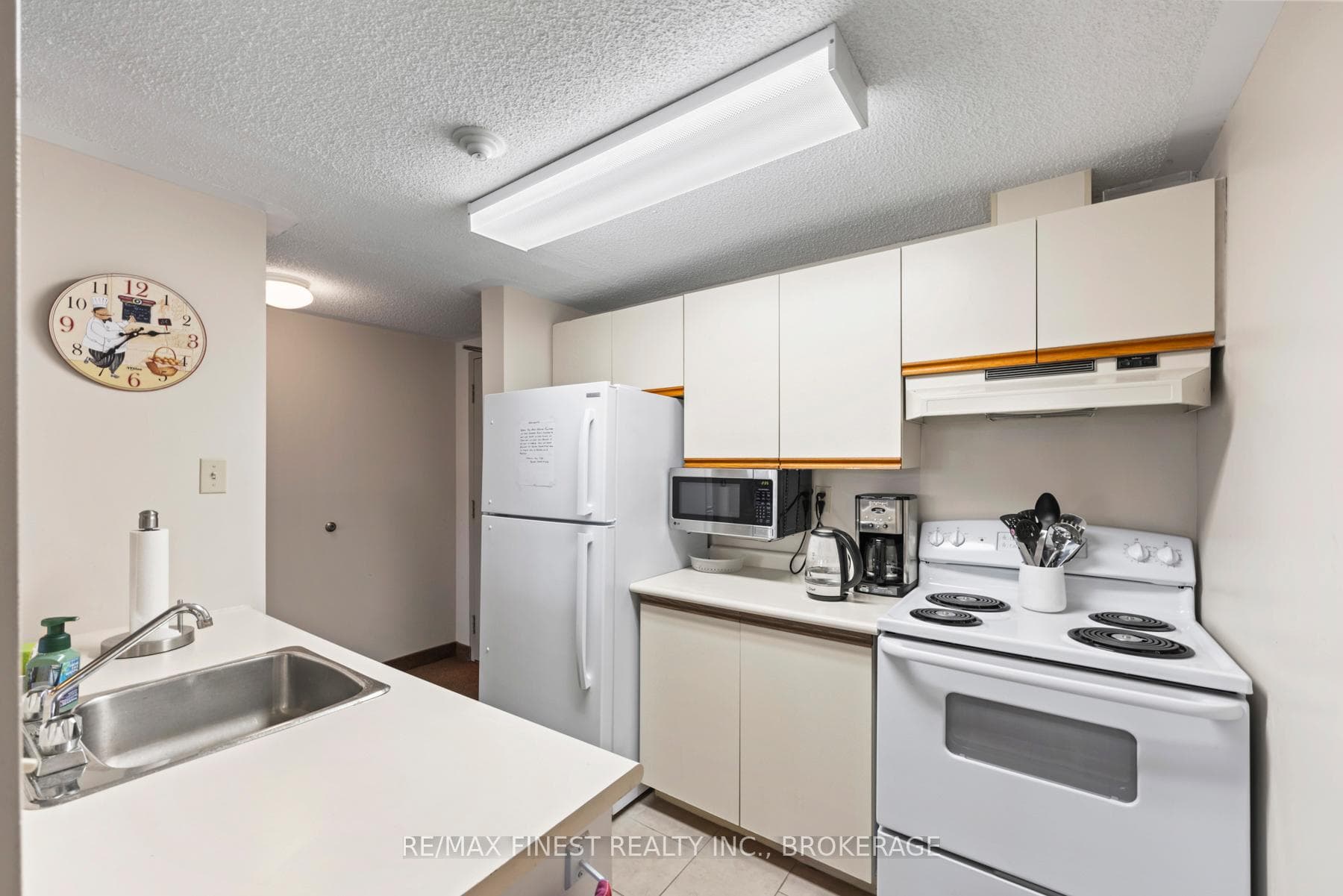 675 Davis Drive Unit 209 photo 12