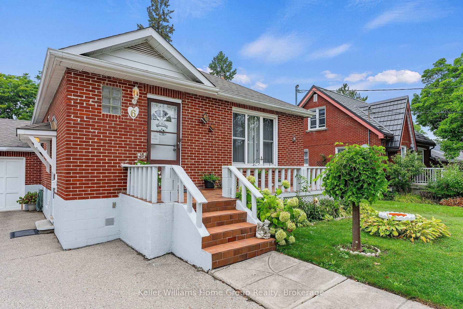 6 Hepburn Avenue photo 4