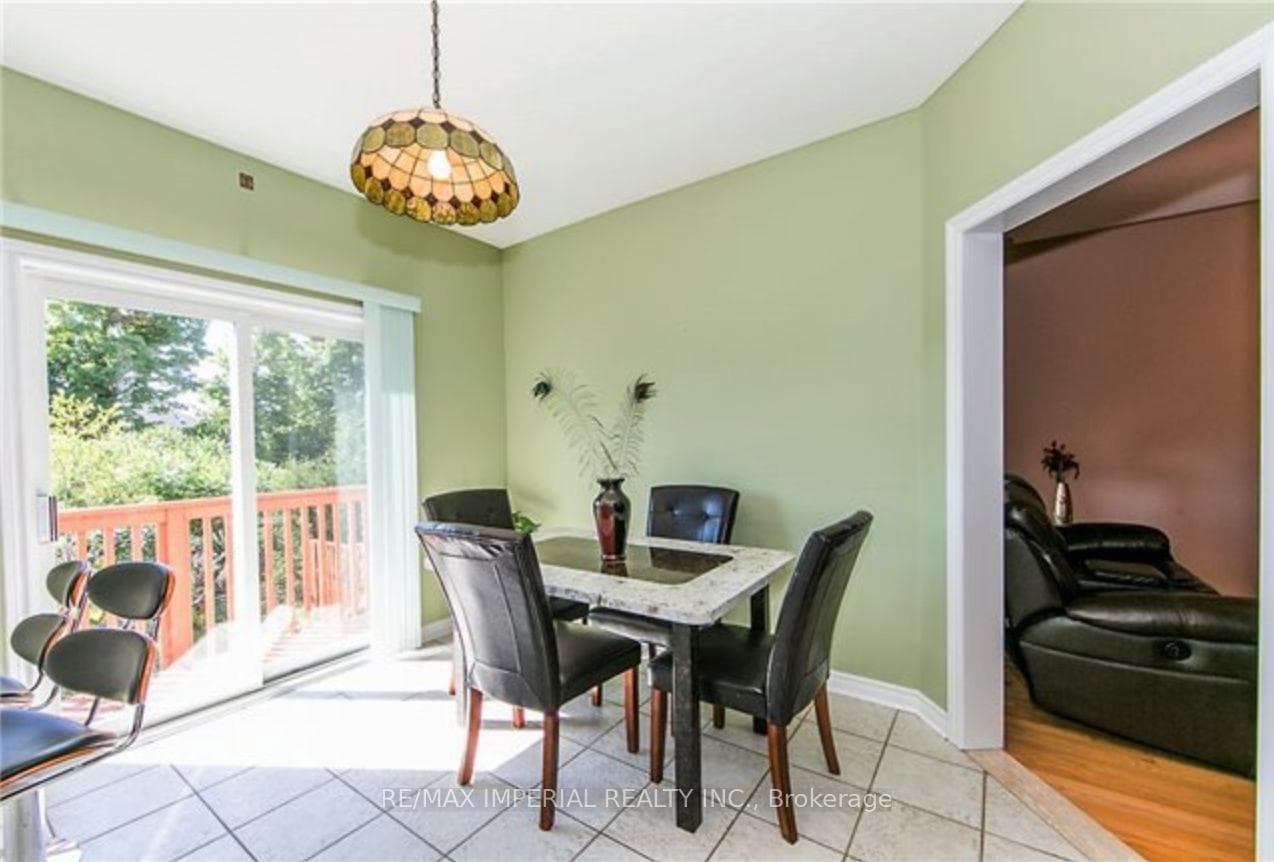 39 Brackenwood Avenue photo 5