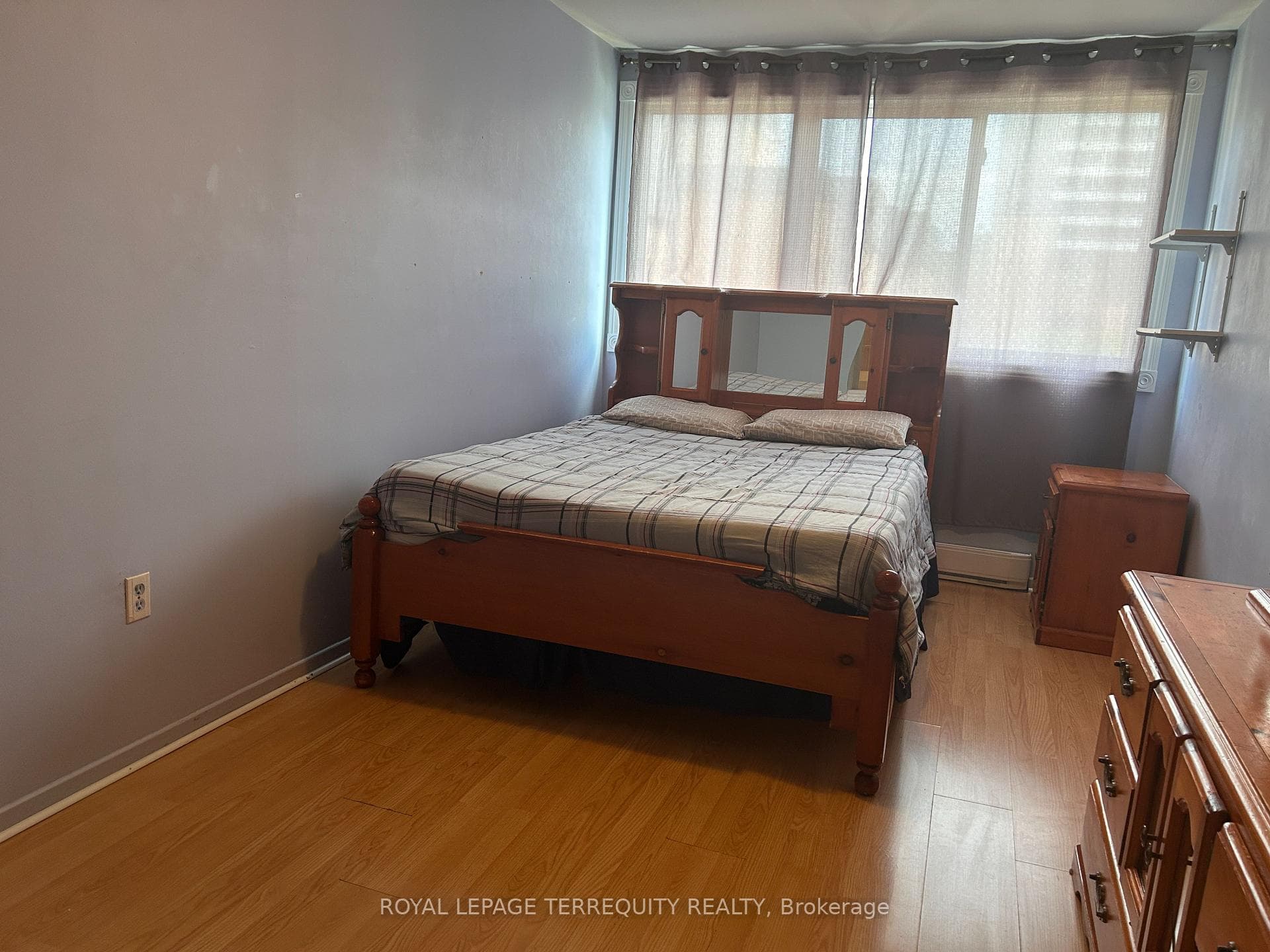 100 Mornelle Court Unit 1070 photo 7
