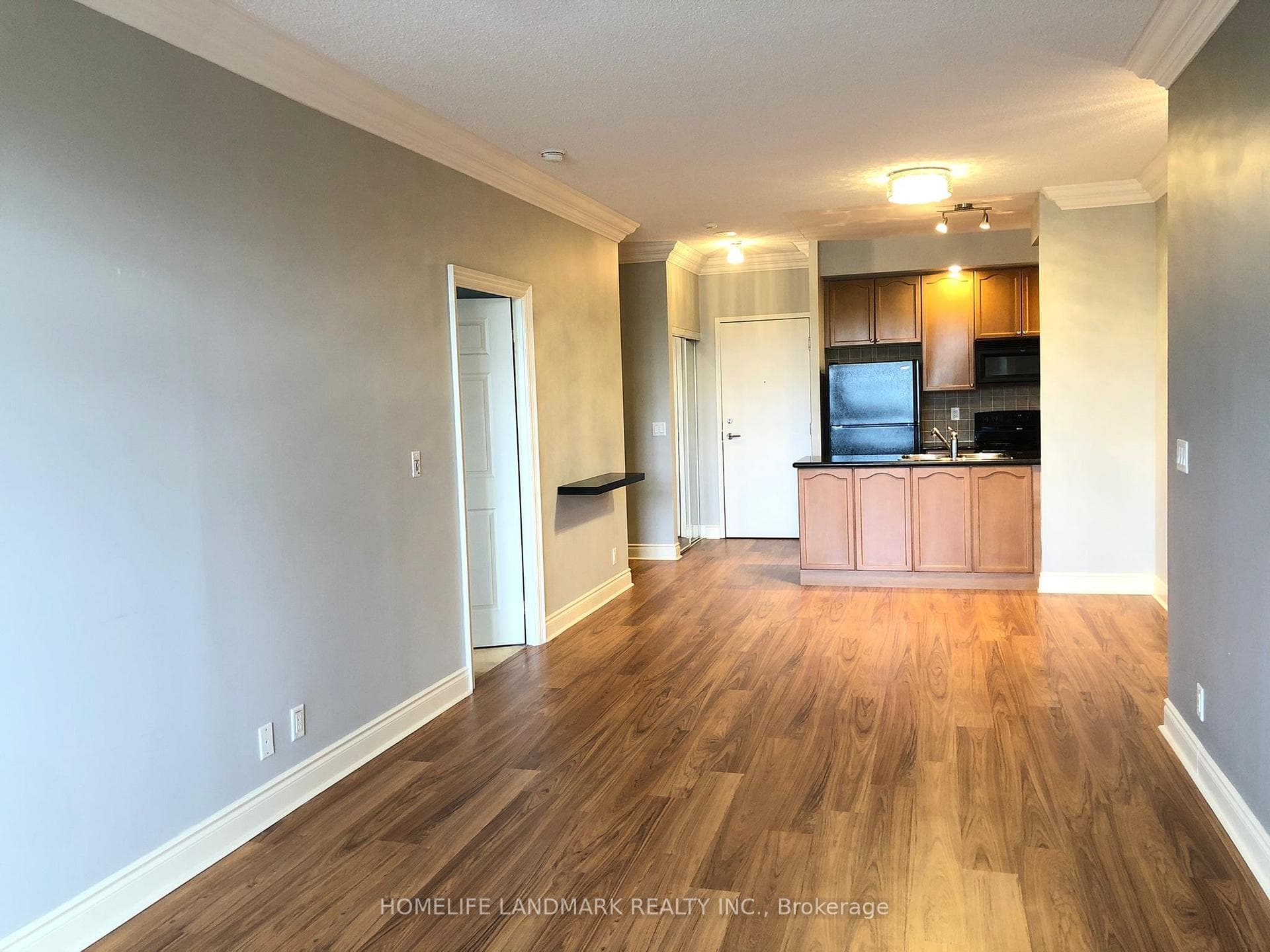 33 Cox Boulevard Unit #125 photo 4