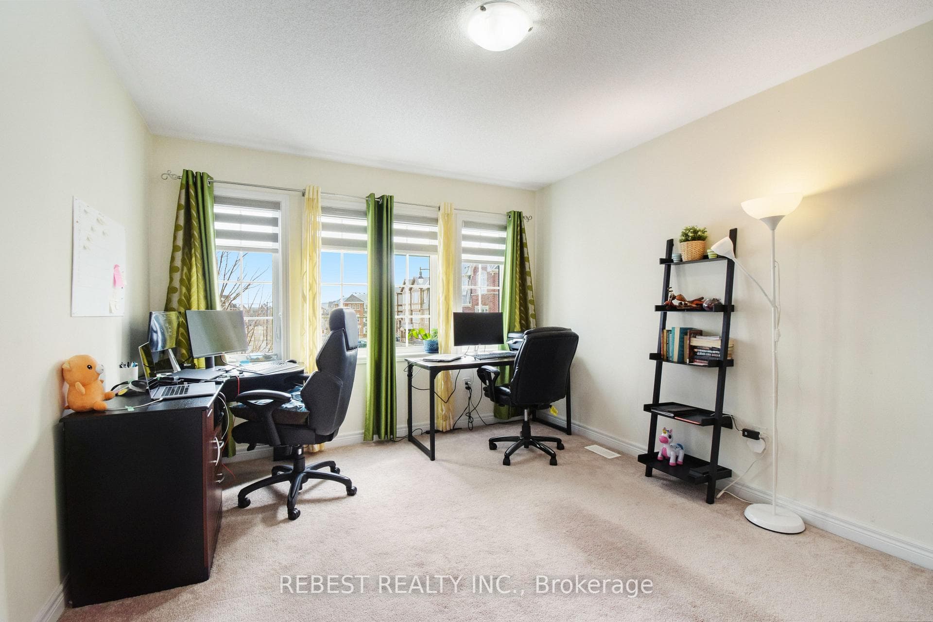 32 Volner Road photo 35