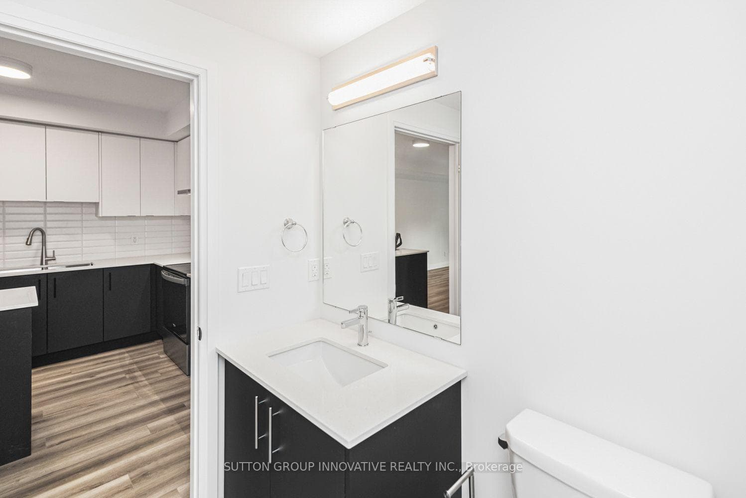 153 Wilson Street Unit 105 photo 34