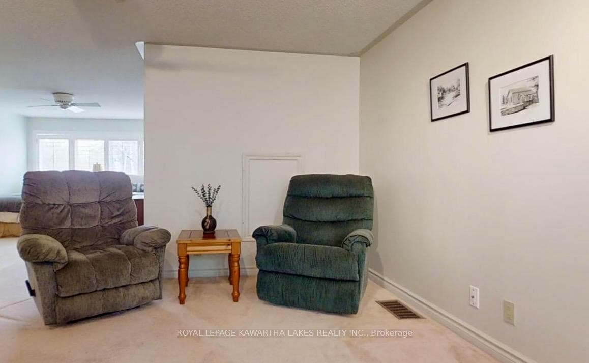 90 Parklawn Boulevard Unit 7 photo 33