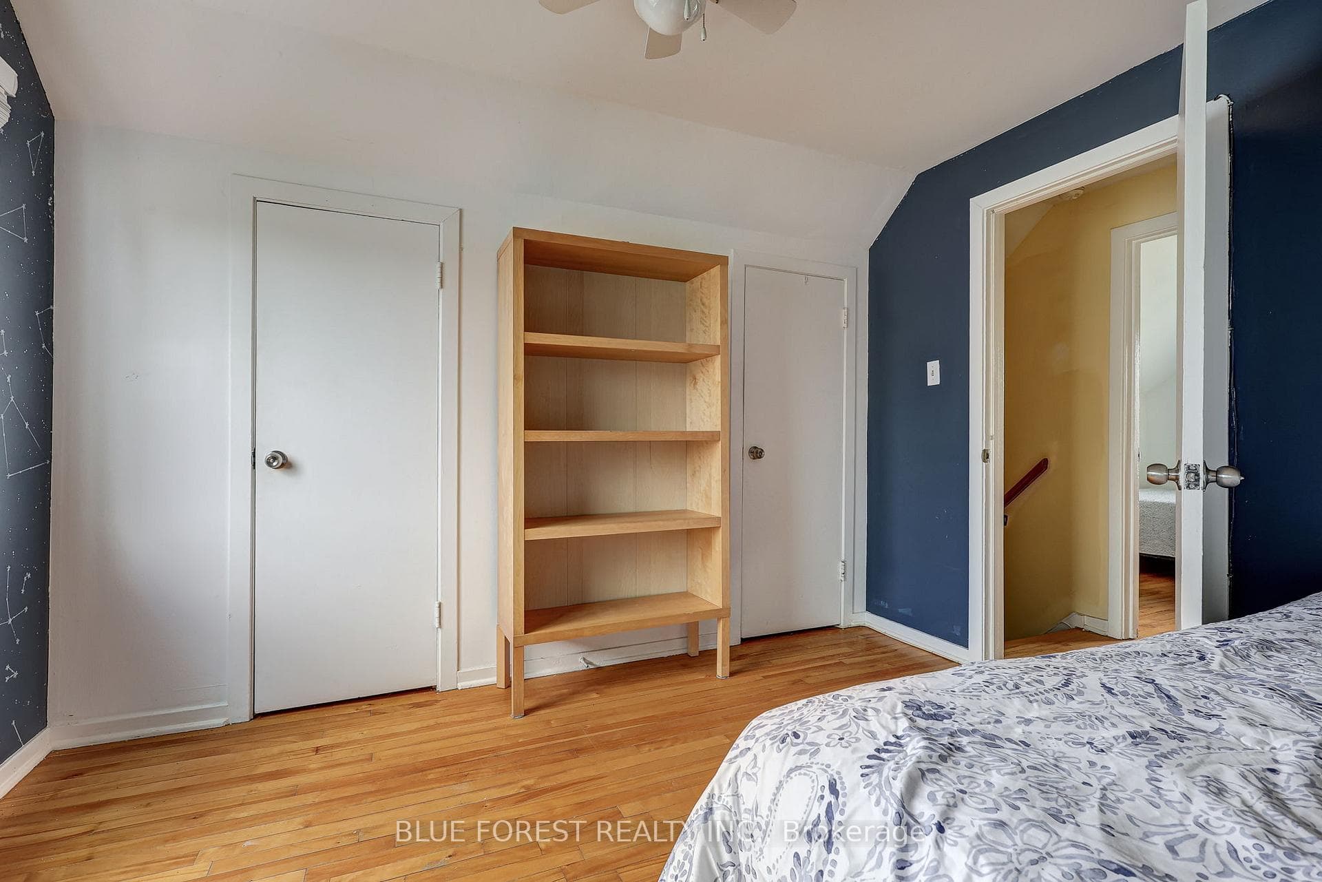371 FLANDERS Row photo 25