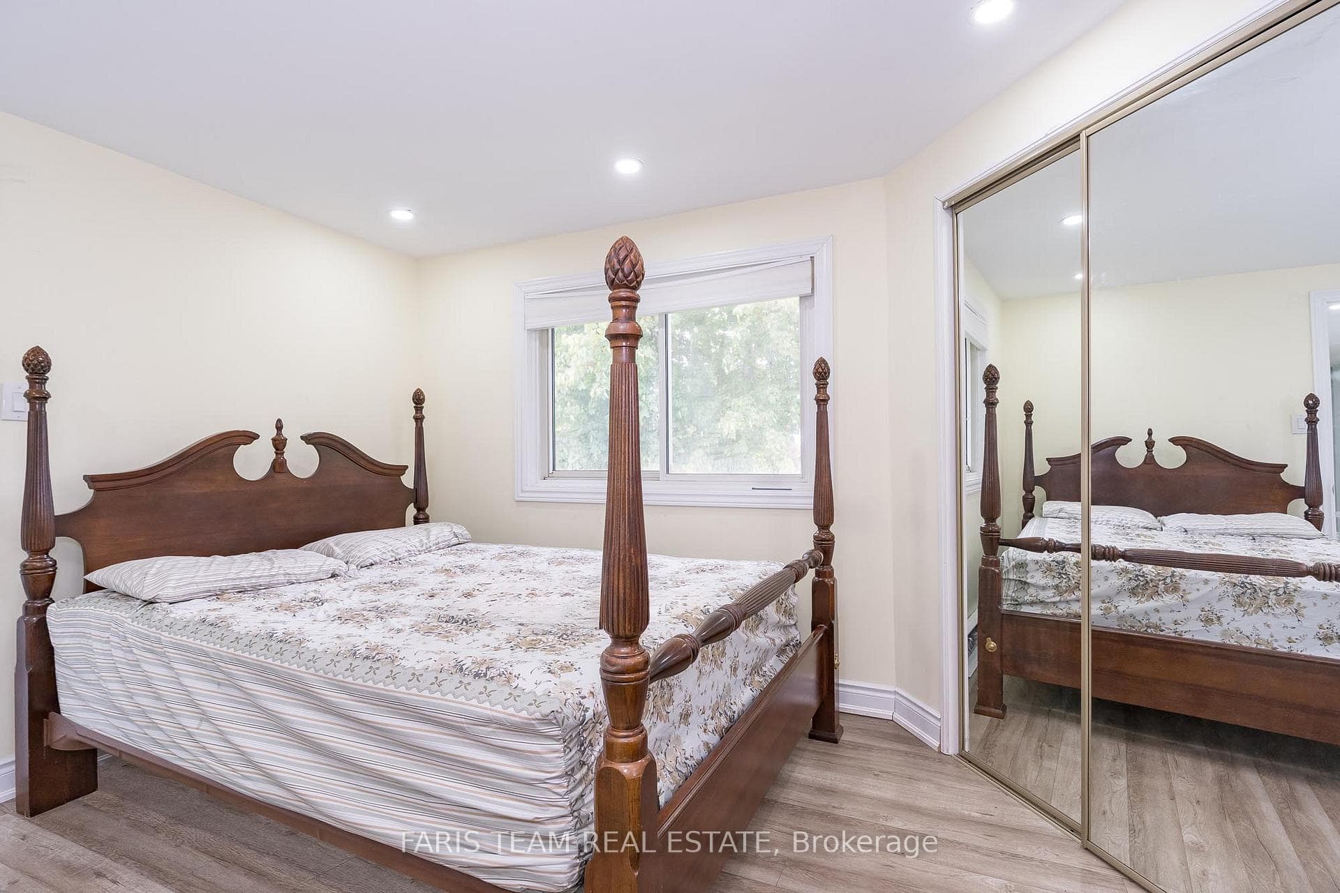 39 Brackenbury Street photo 11