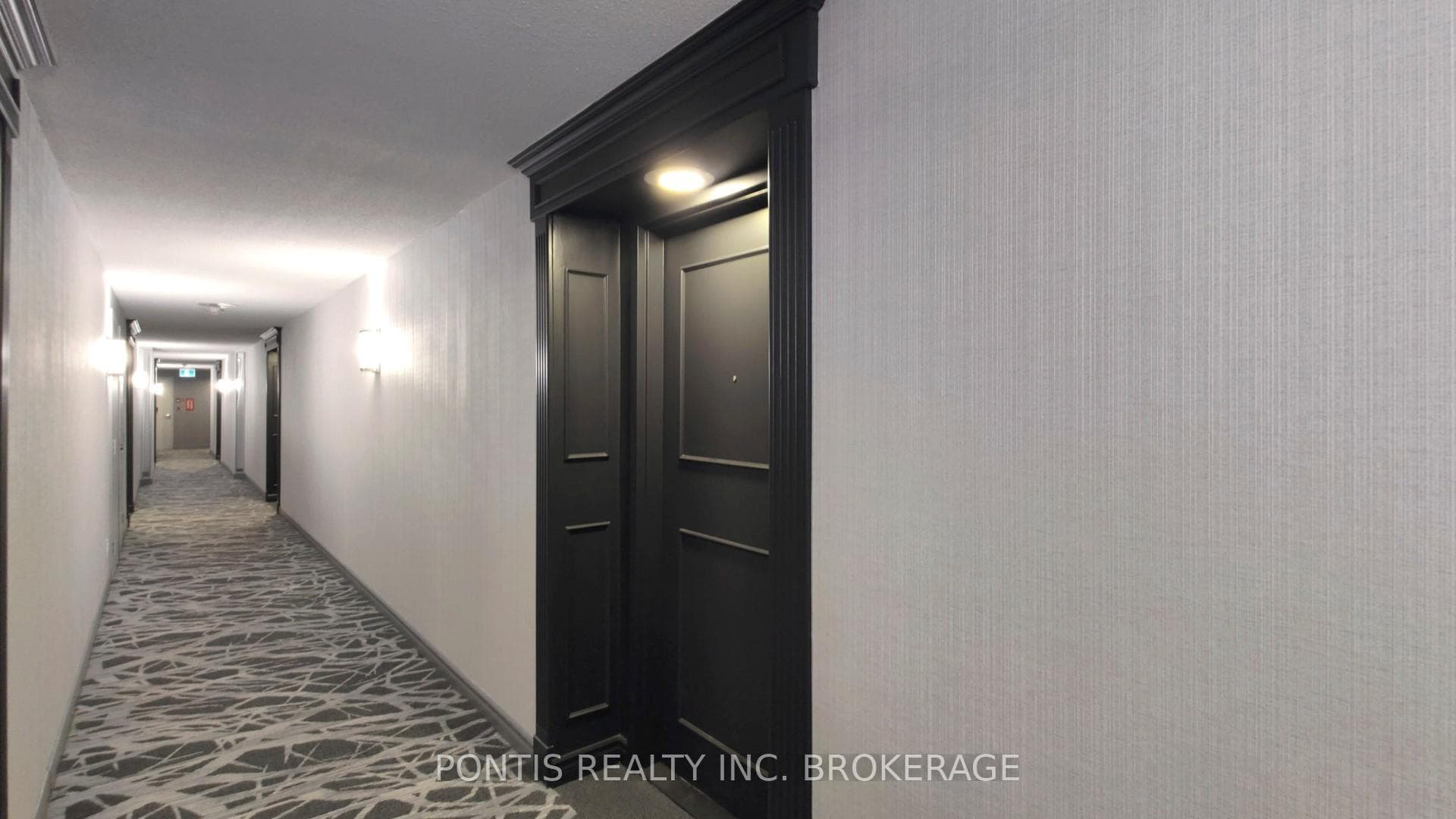 115 Hillcrest Avenue Unit 2015 photo 30