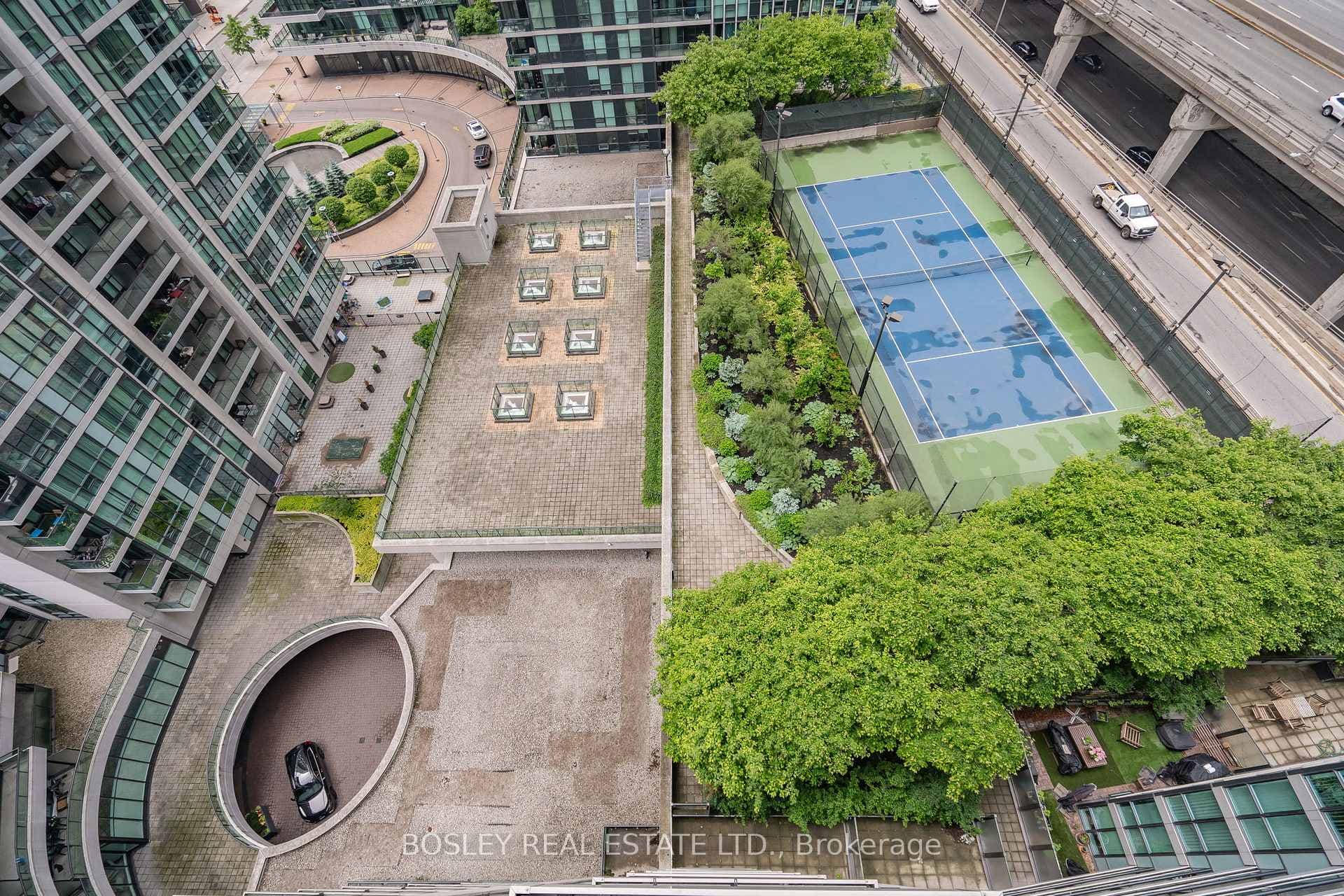 16 Yonge Street Unit 1512 photo 18