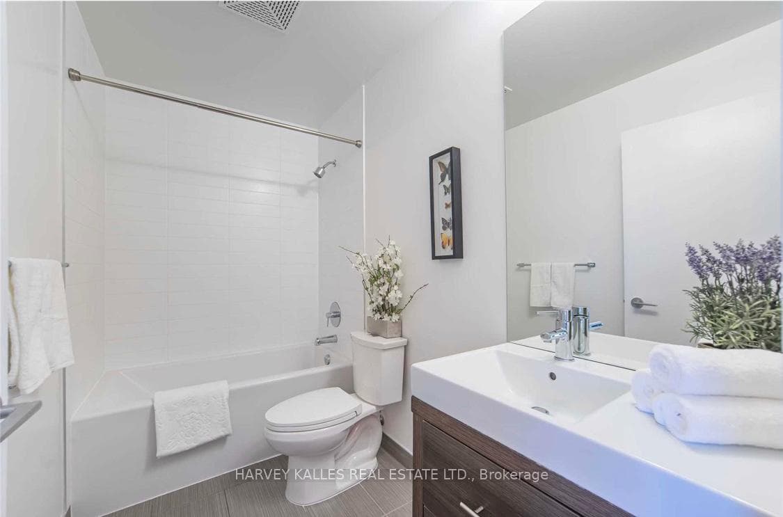 70 Forest Manor Road Unit 1405 photo 12