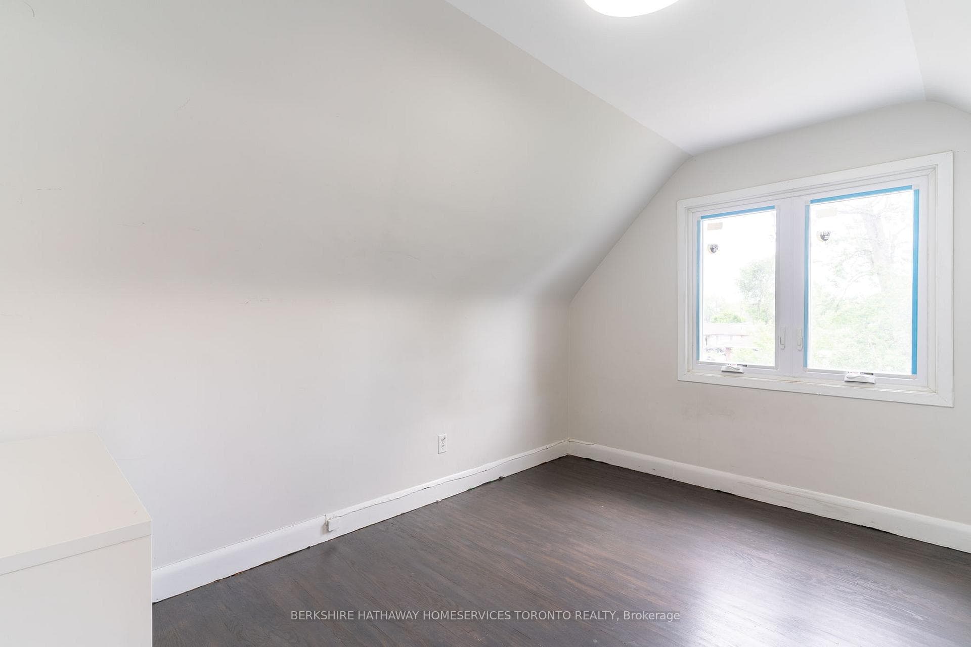131 East 18th Street photo 14