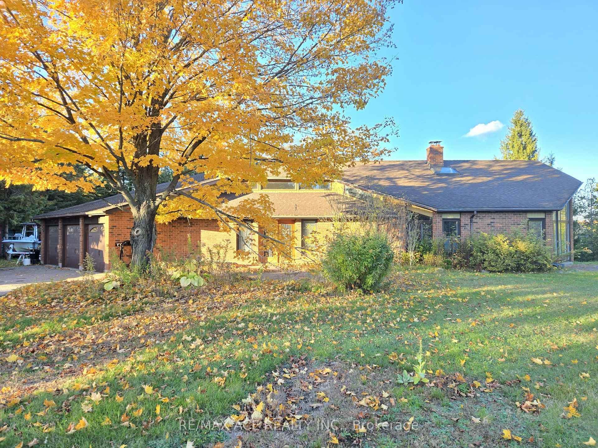 5 Island Court photo 2