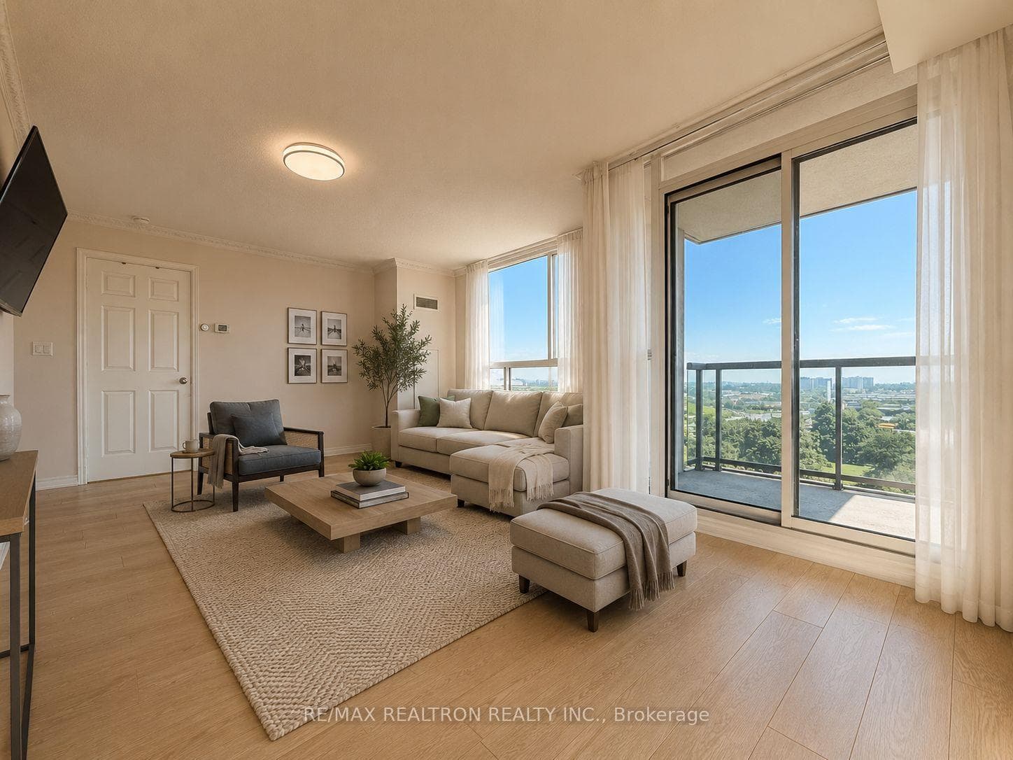 68 Grangeway Avenue Unit 1010 photo 10