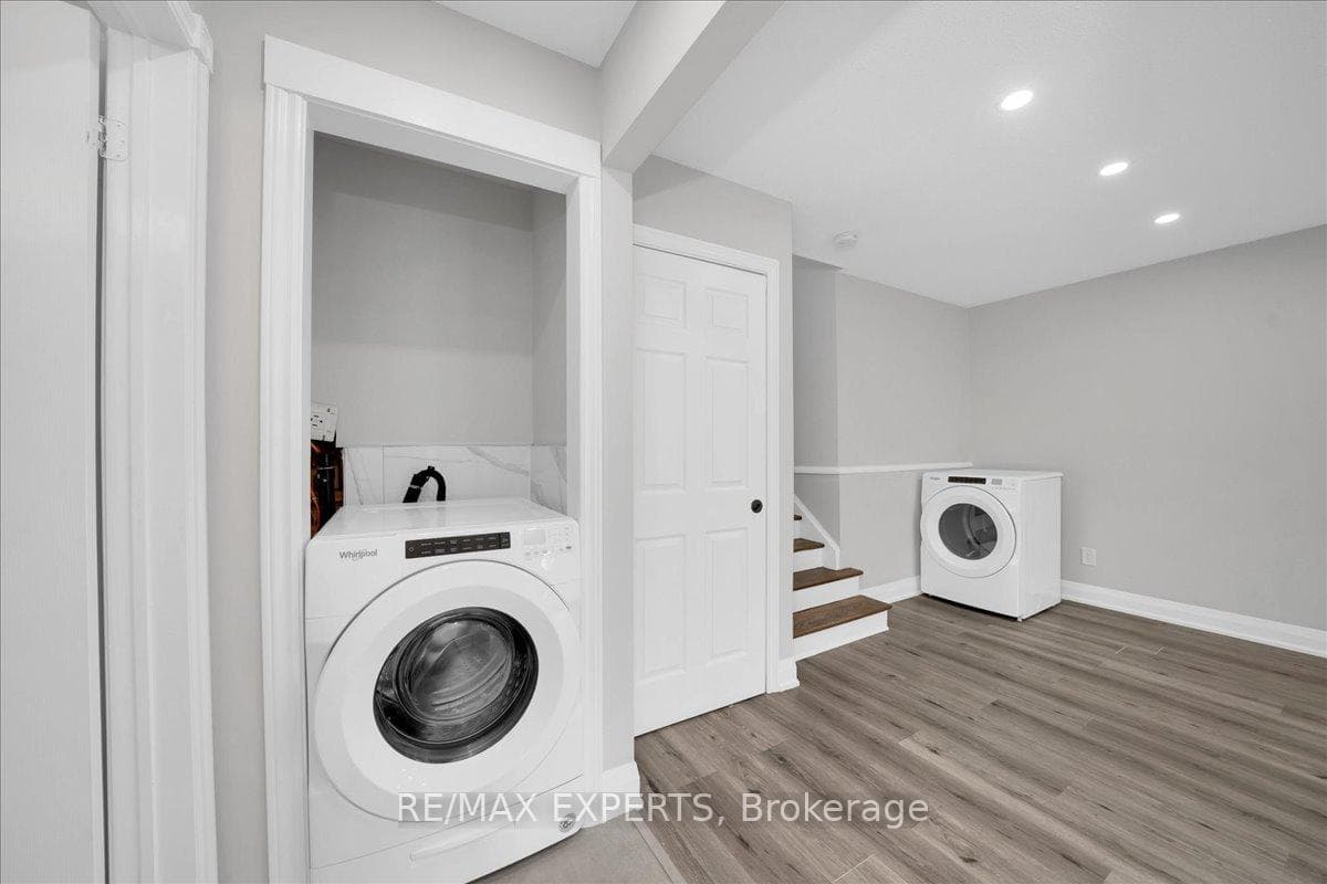2591 Kingsberry Crescent Unit Upper photo 22