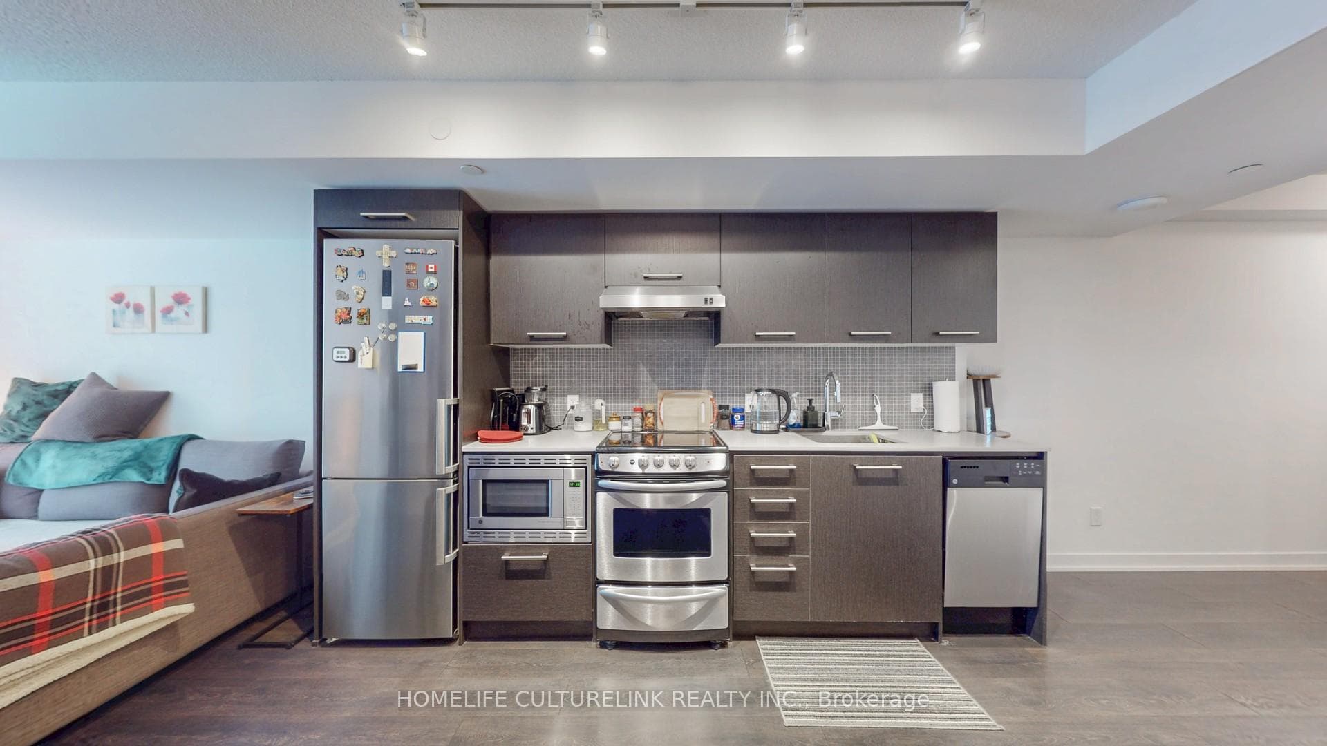 87 Peter Street Unit 1417 photo 18