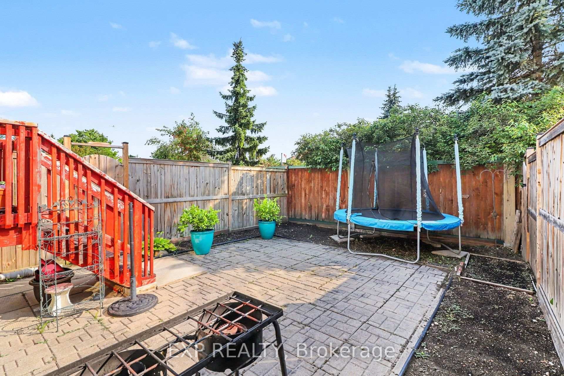203 Duntroon Circle photo 36