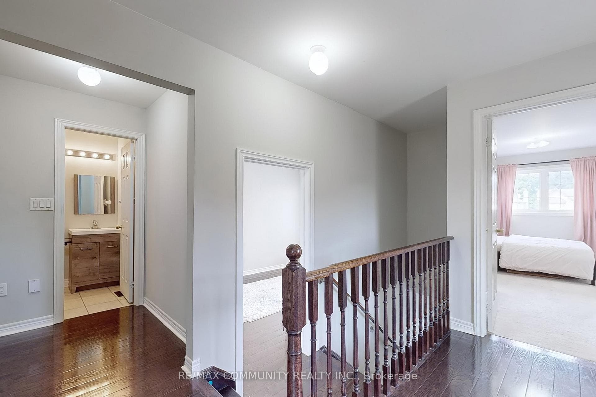 154 Angus Drive photo 19