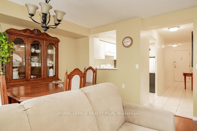 2628 Mccowan Road Unit 205 photo 6