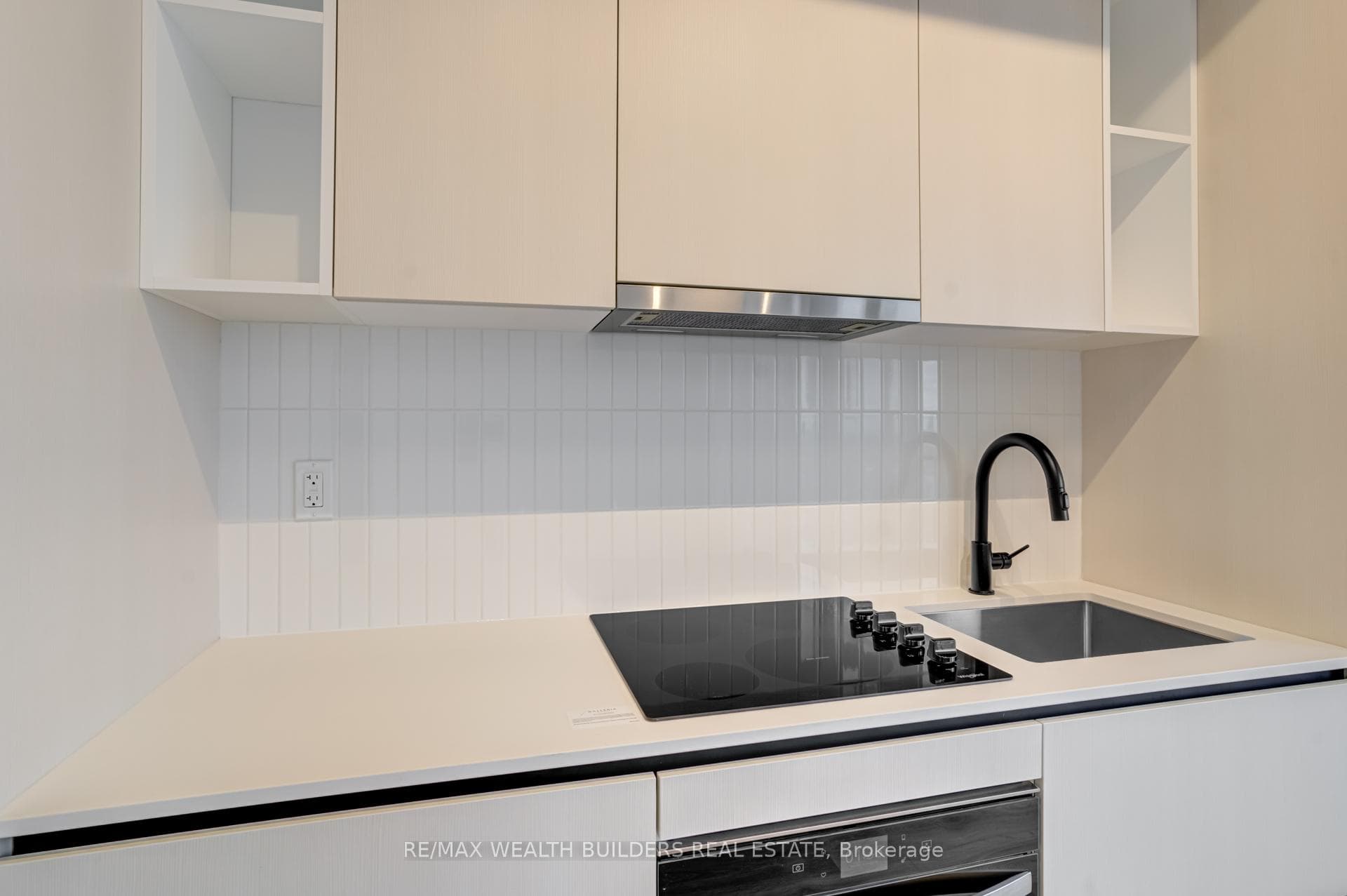 1285 Dupont Street Unit 2407 photo 3