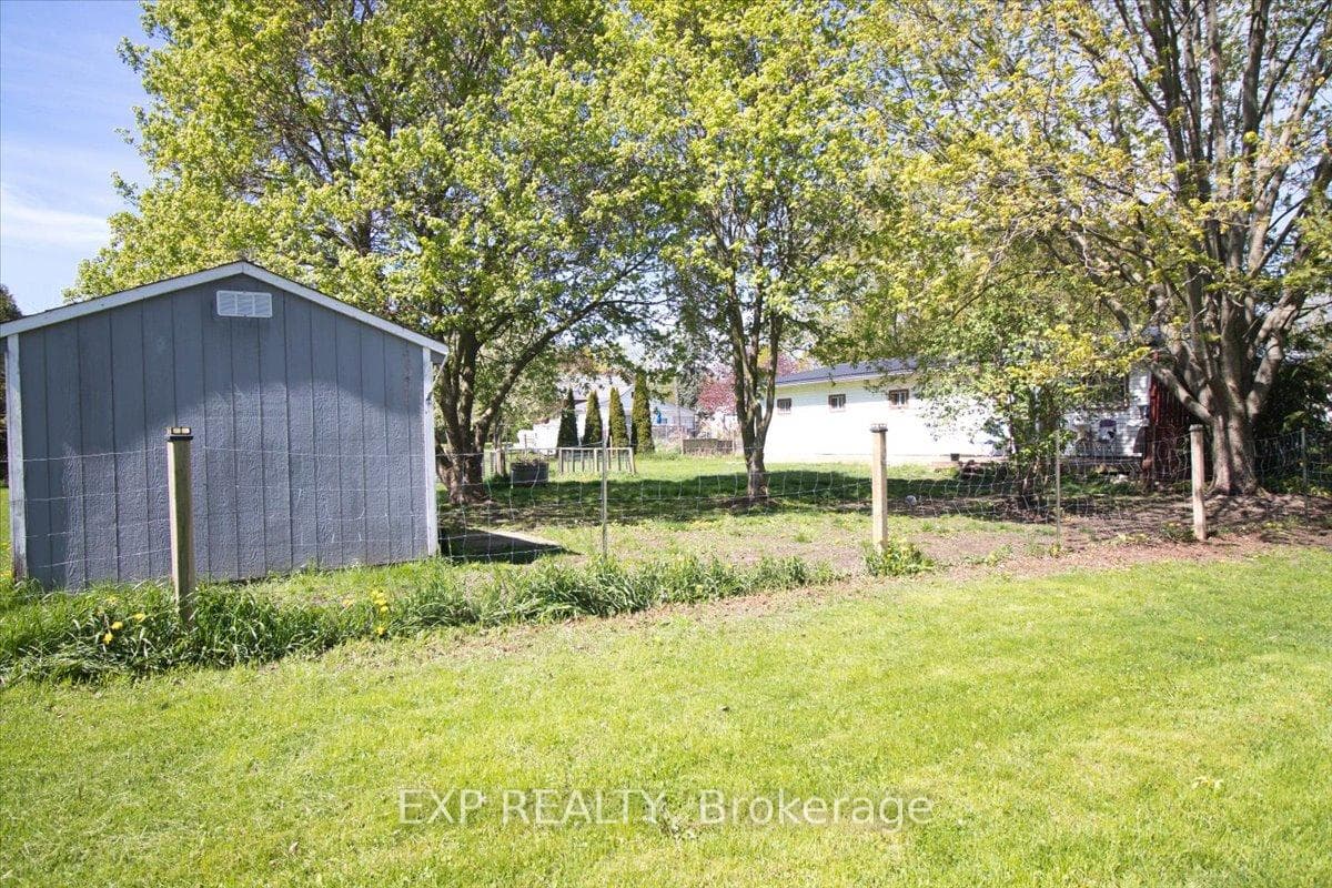 252 Queen Street photo 28