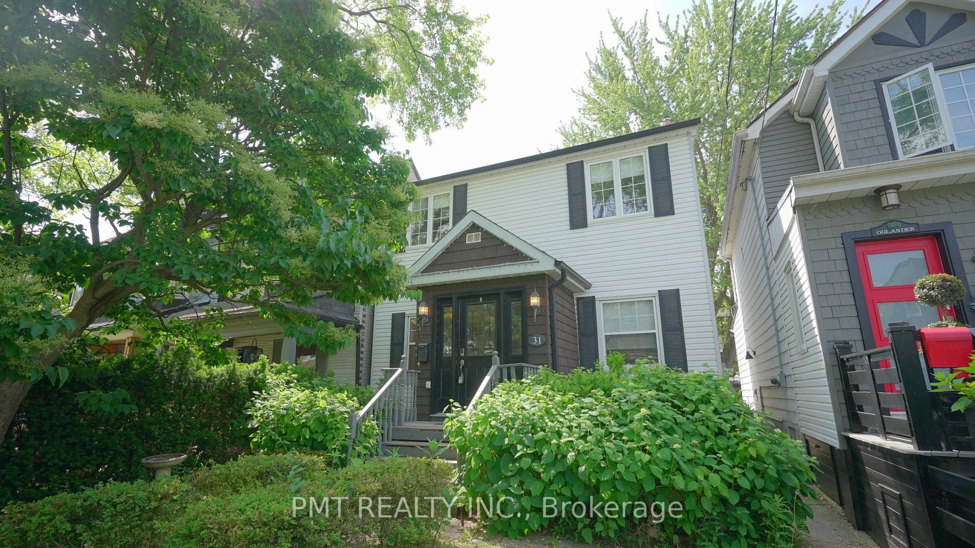 31 Burgess Avenue photo 1