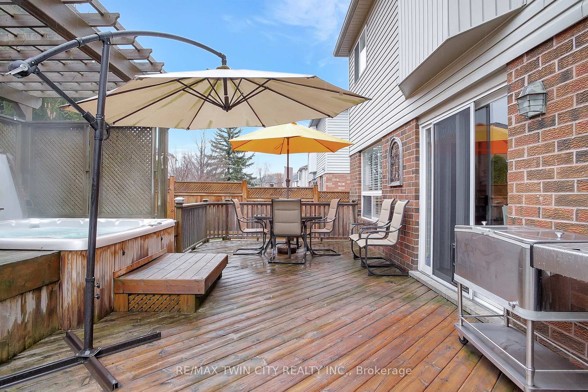 44 Spooner Crescent photo 30