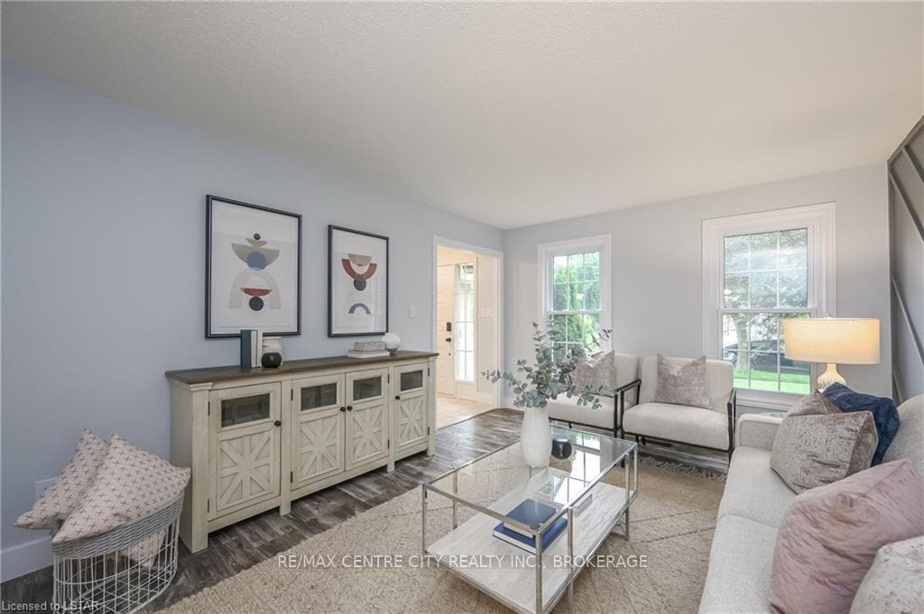 10 MOUNTAINVIEW Crescent photo 10